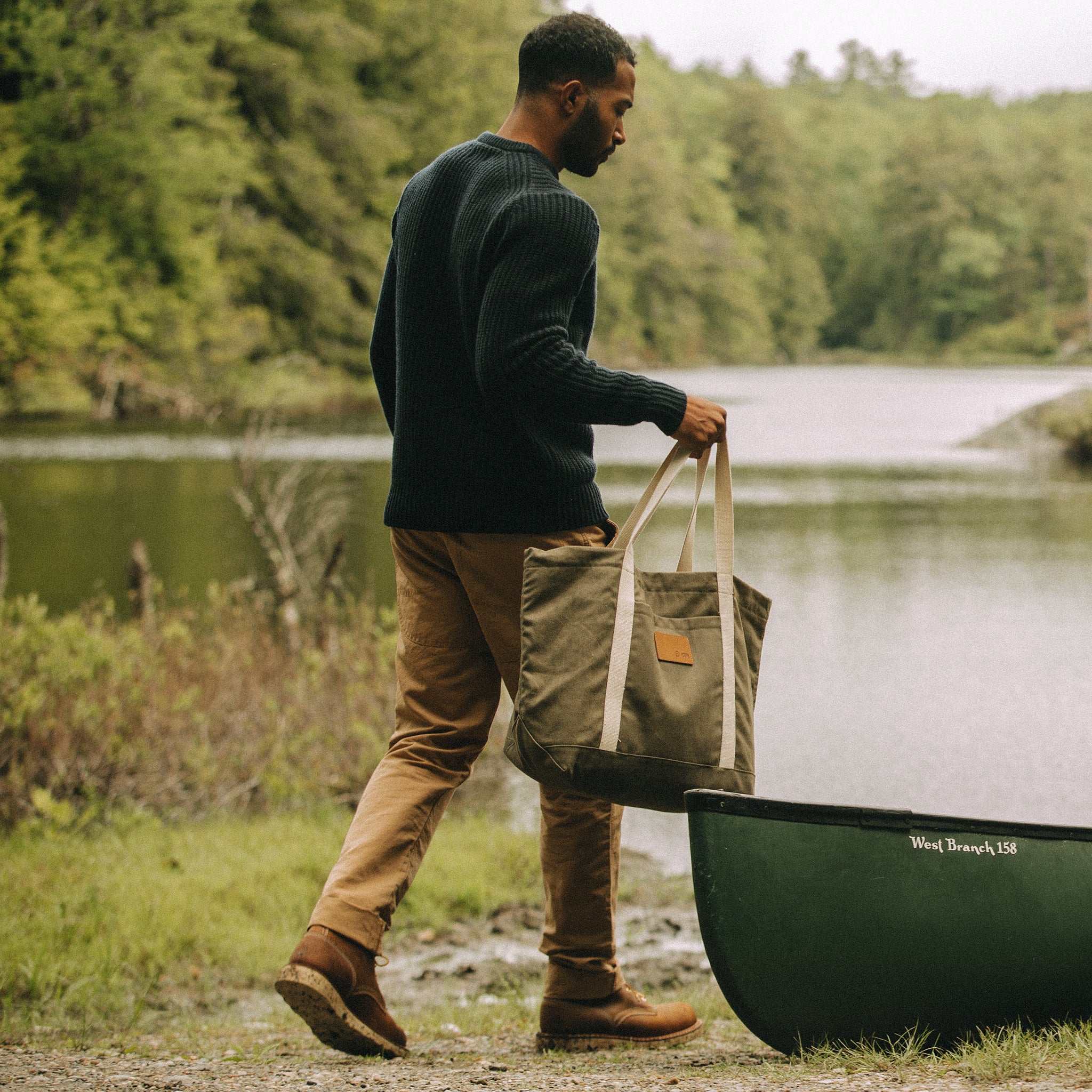 The Market Tote in Stone Boss Duck - Image 3
