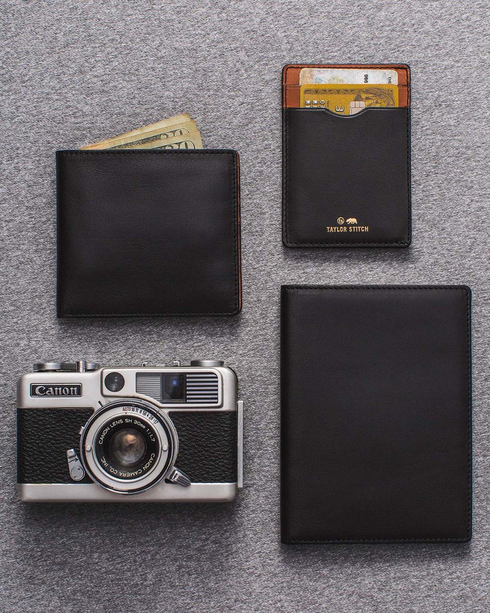 The Minimalist Wallet in Black - Image 3