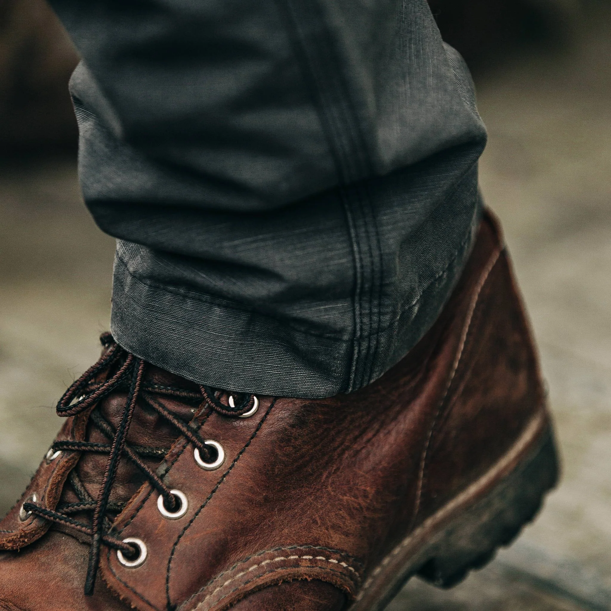 The Morse Pant in Charcoal Slub Linen - Image 5