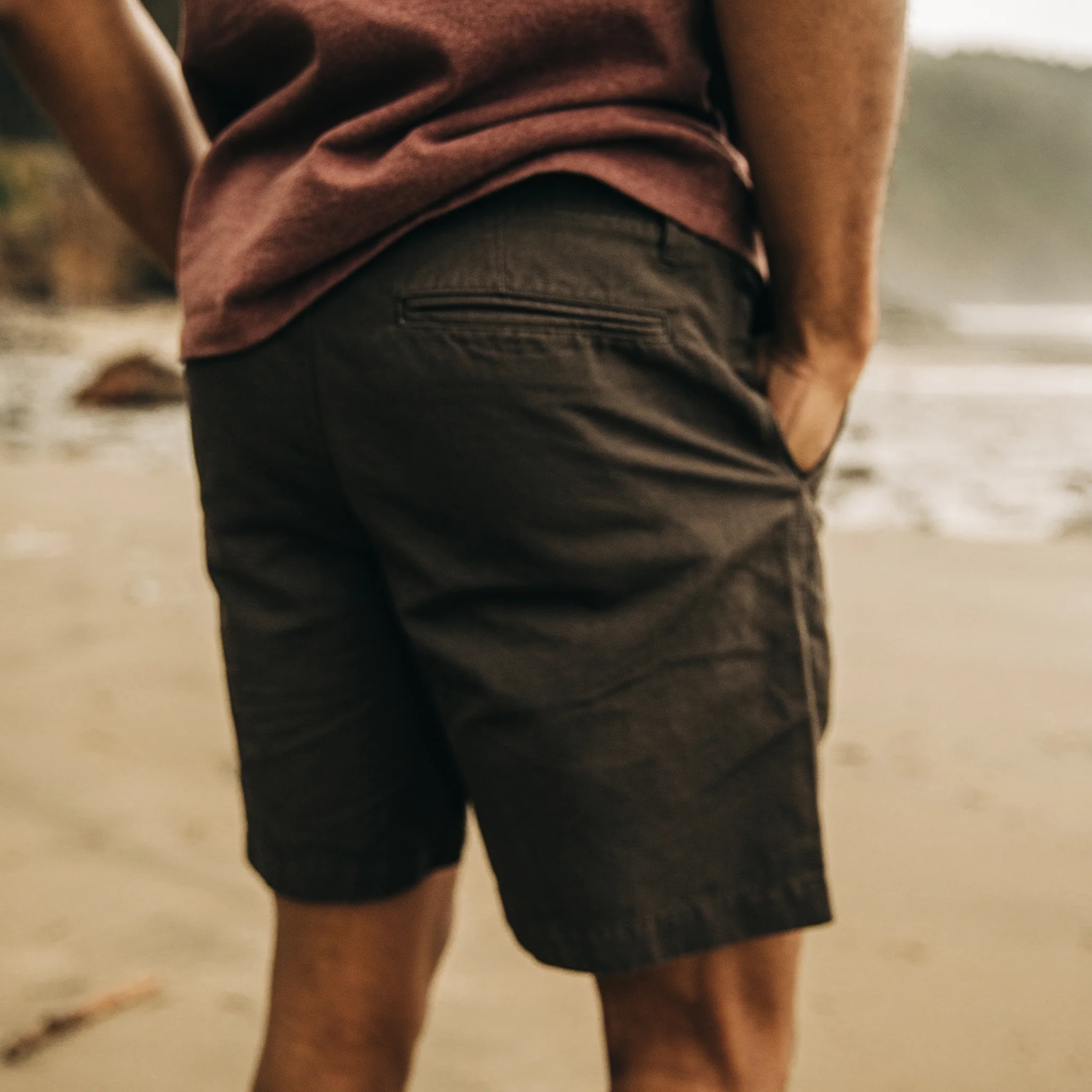 The Morse Short in Dark Charcoal Linen - Image 4
