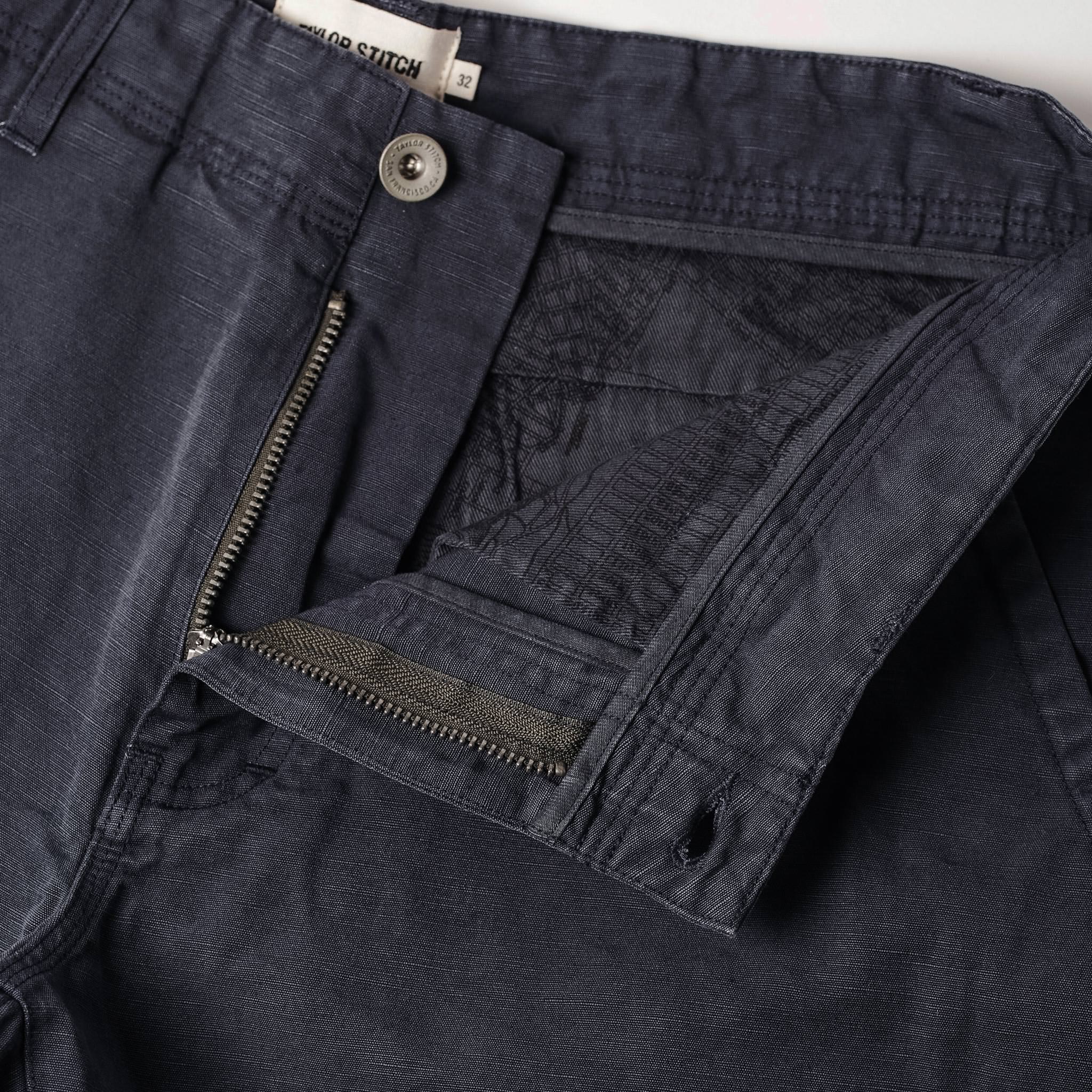 The Morse Short in Navy Slub Linen - Image 6