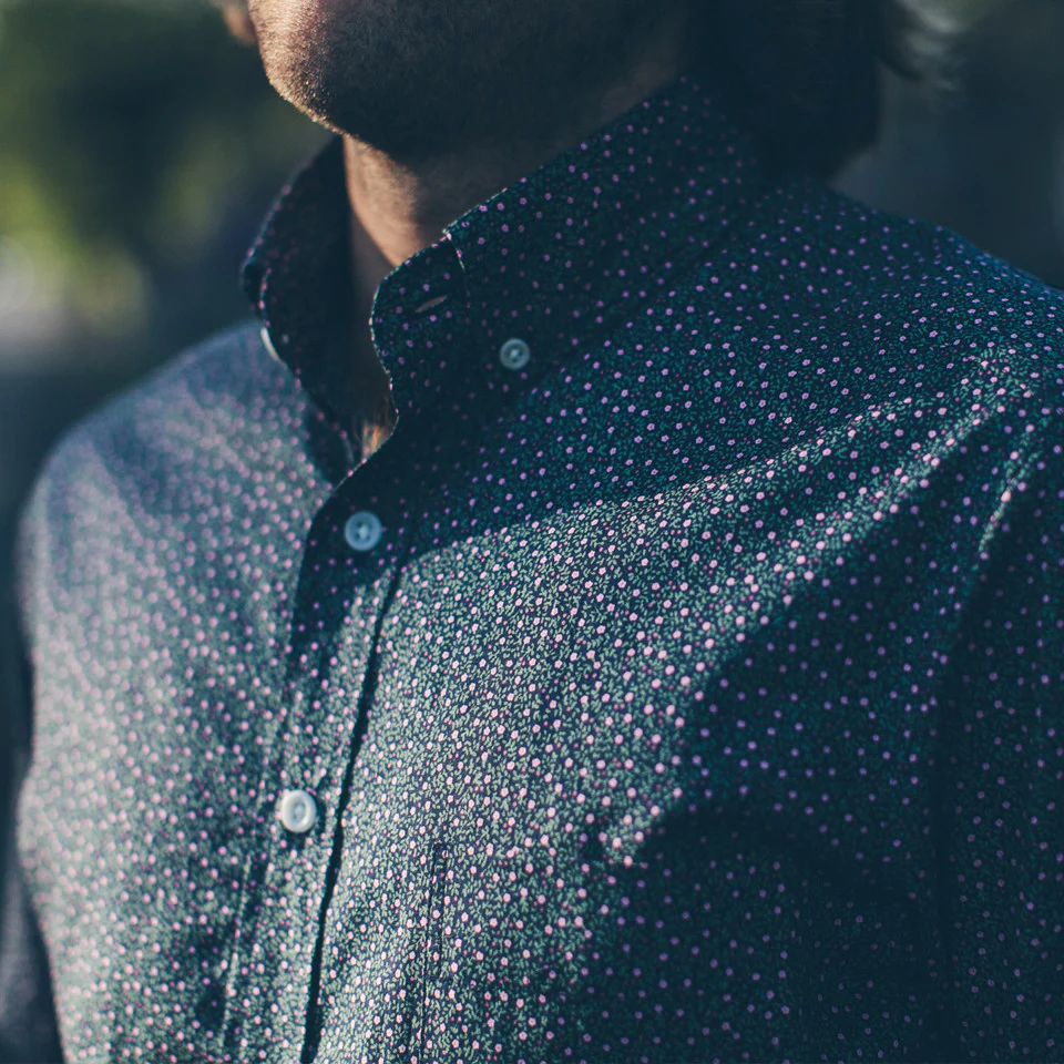 The Short Sleeve Jack in Navy Mini Floral - Image 5
