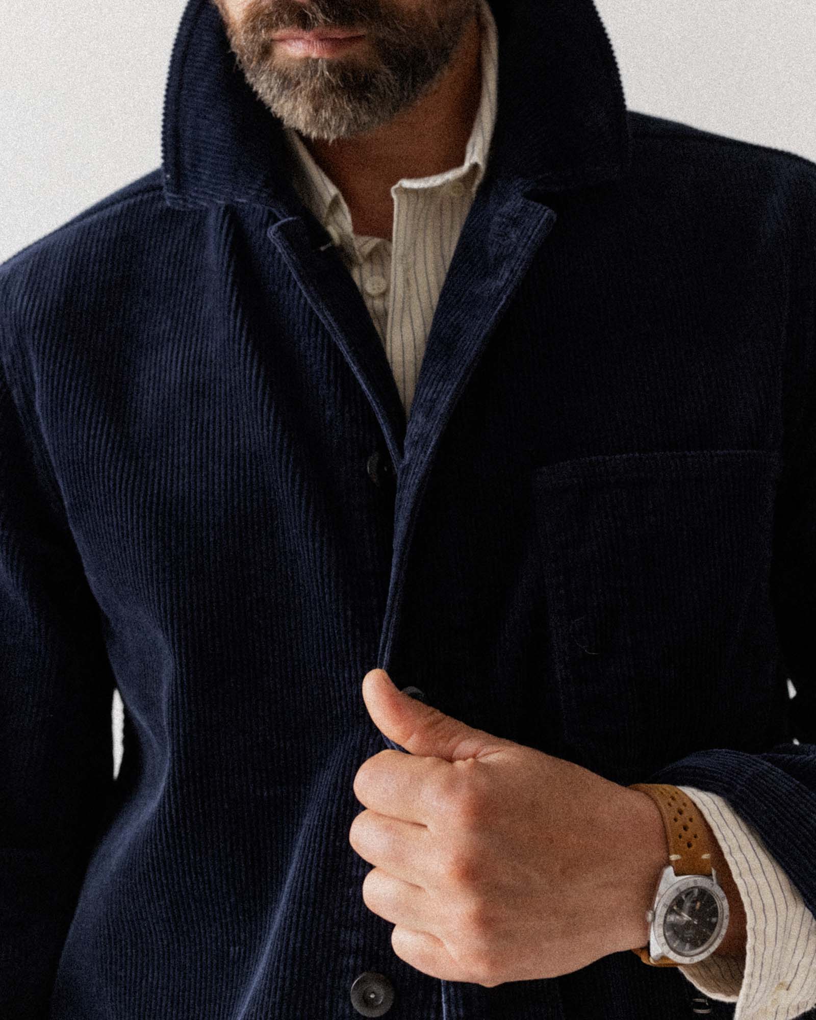 The Ojai Jacket in Dark Navy Corduroy - Image 3