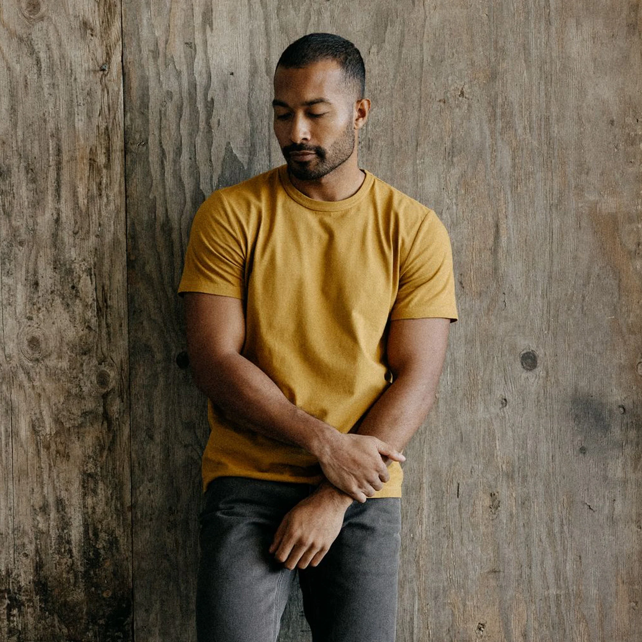 The Organic Cotton Tee in Old Gold - Image 2