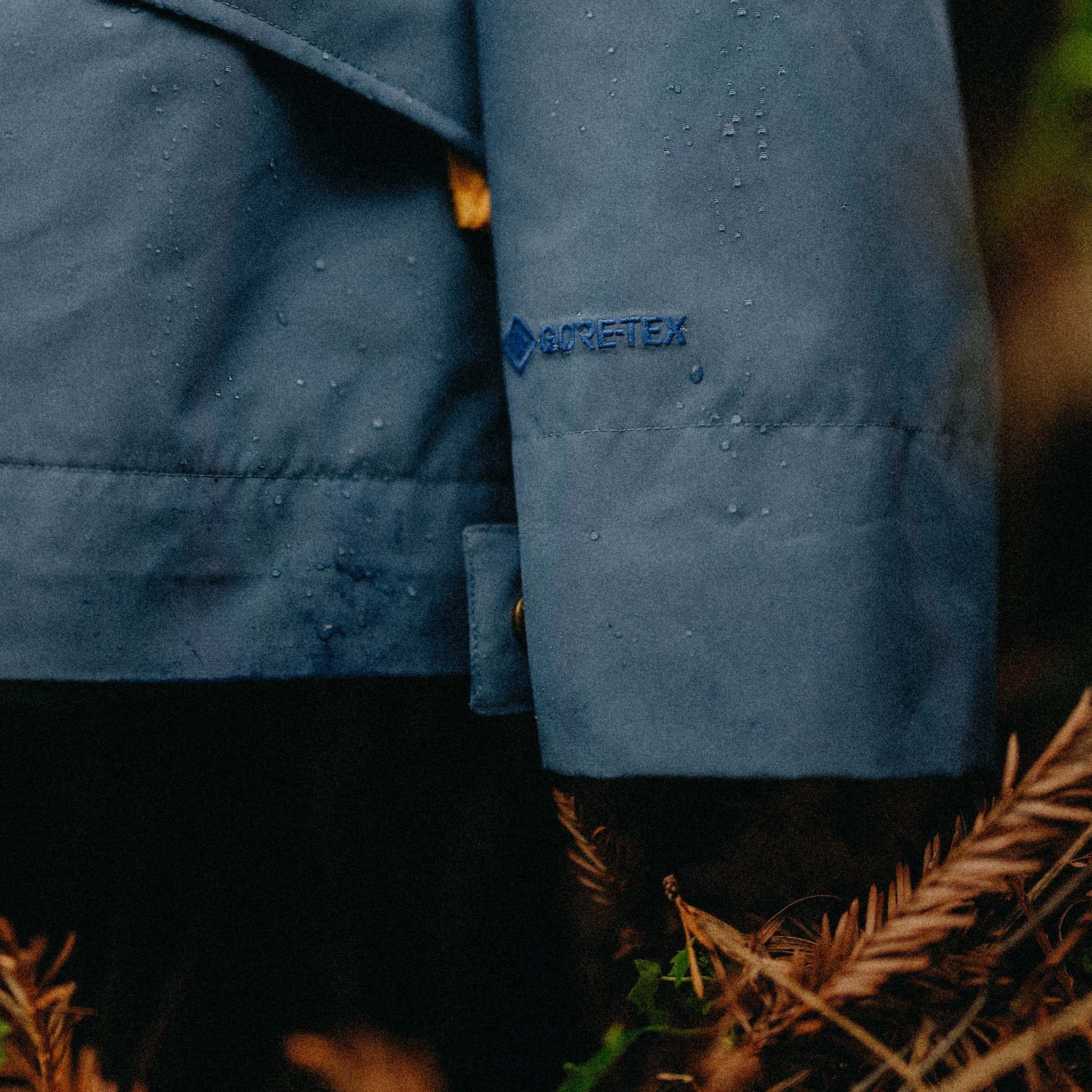 The Owens Parka in Moonlight Gore-Tex - Image 5