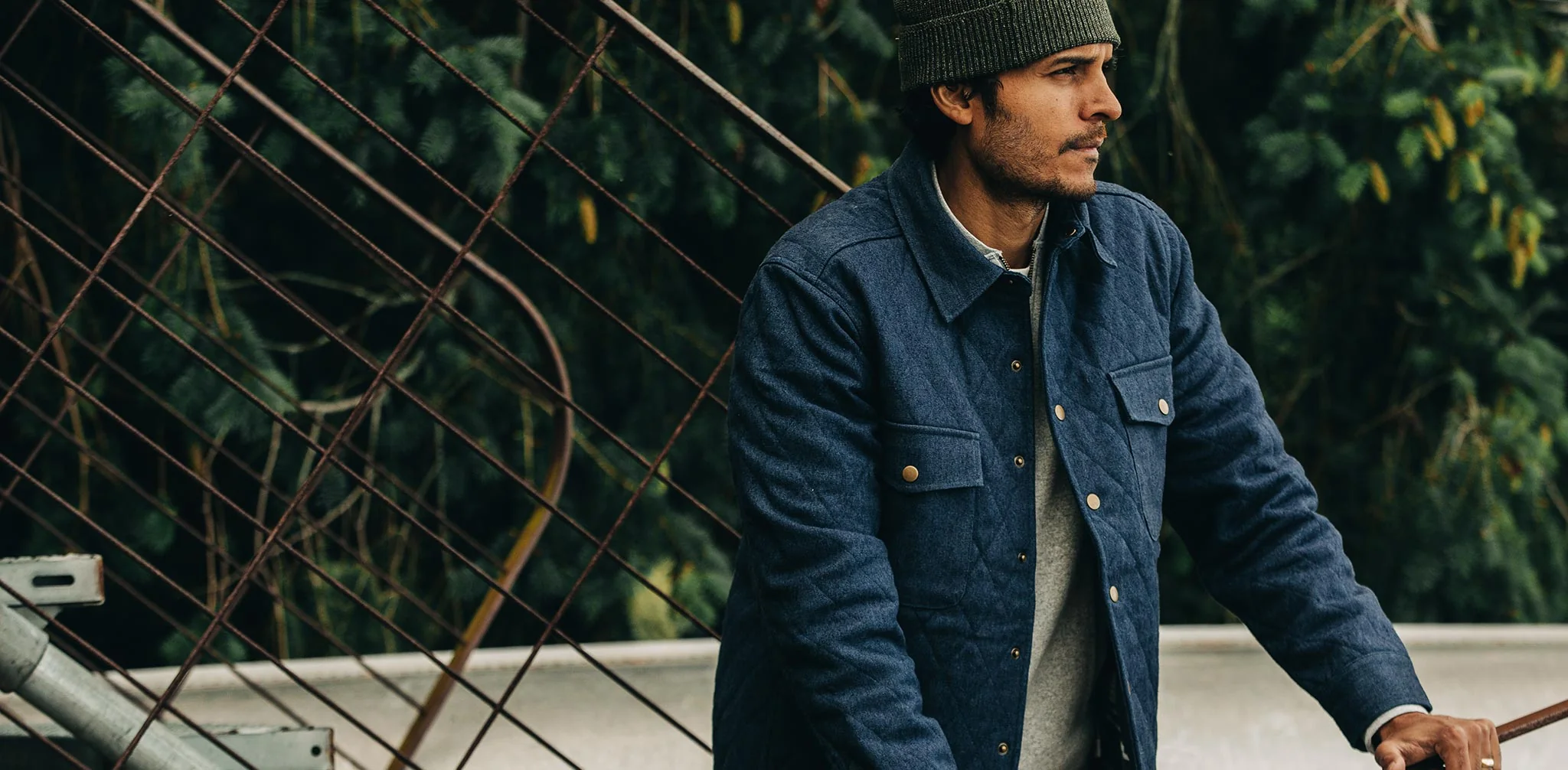 The Quilted Jacket in Indigo Boss Duck - Image 9