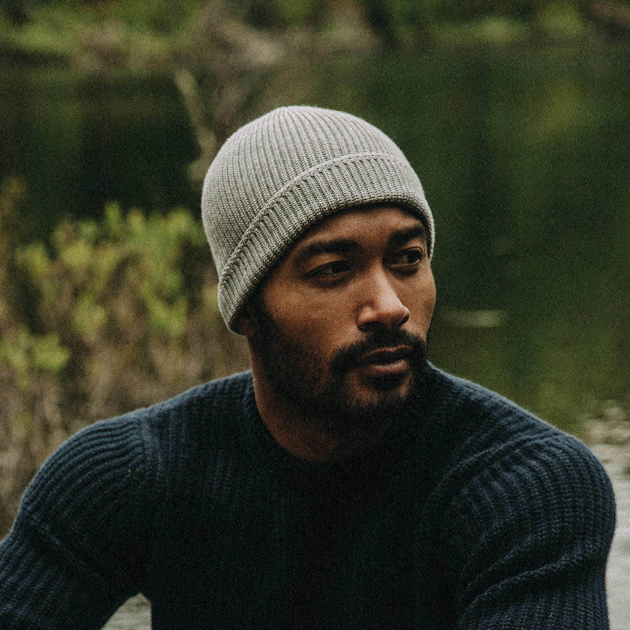 The Rib Beanie in Heather Grey - Image 2