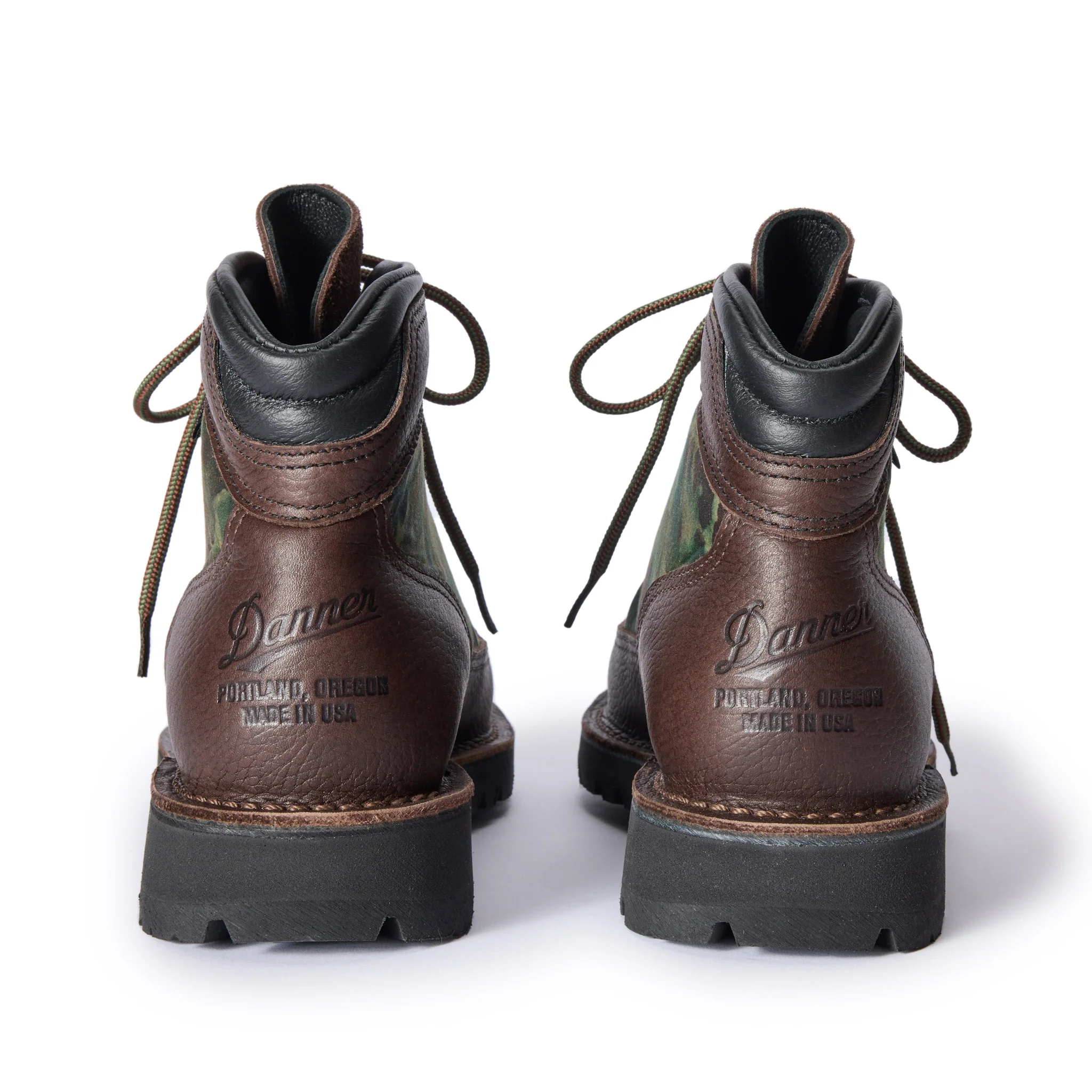 The Danner Ridge Boot in Painted Camo - Image 6