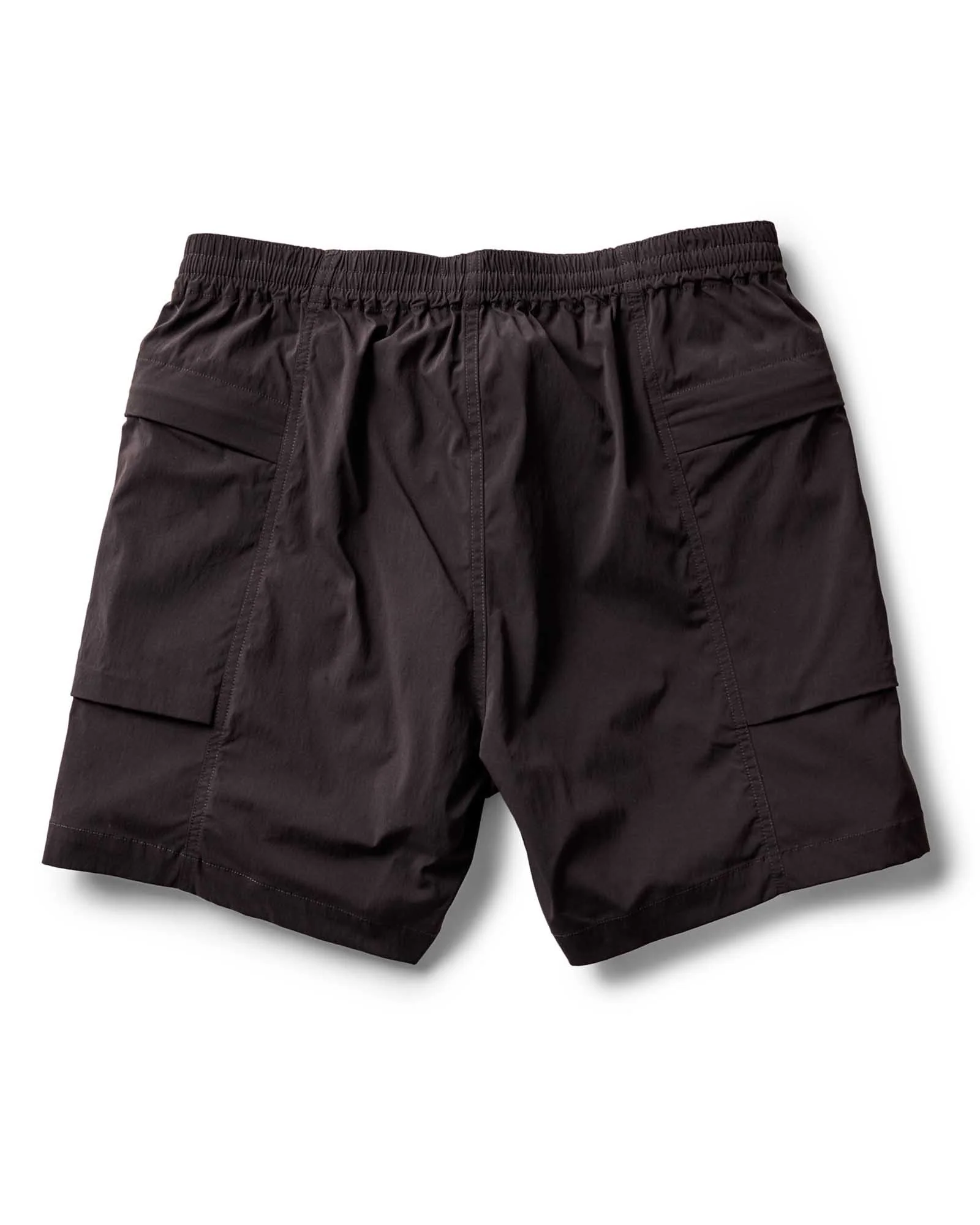 The Ridgeline Short in Coal - Image 7