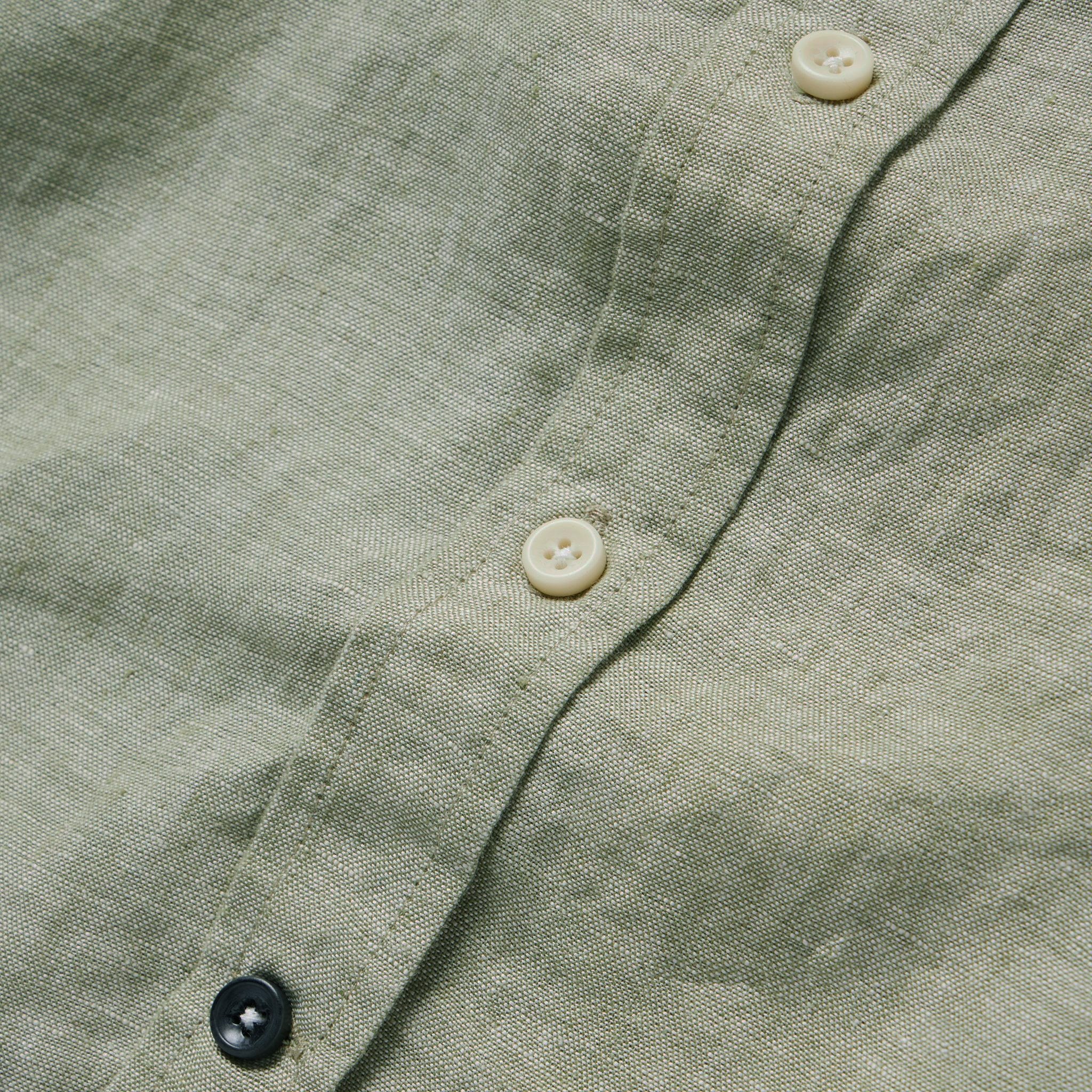 The Short Sleeve California in Army Hemp - Image 6