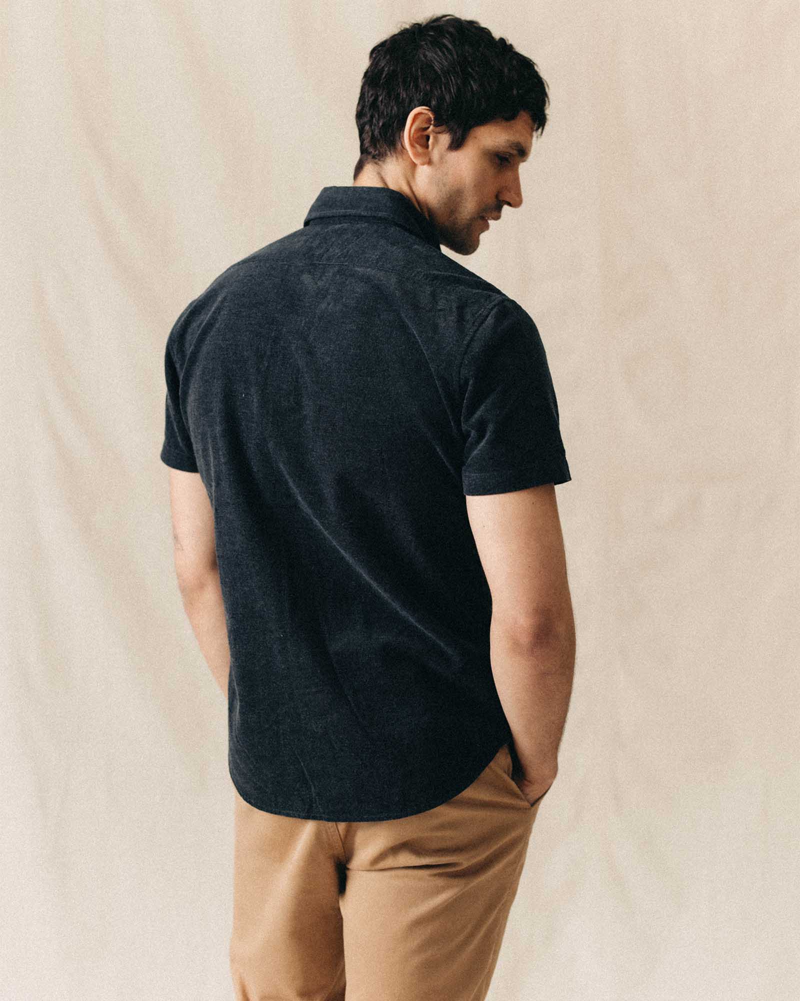 The Short Sleeve California in Heather Coal Cord - Image 3
