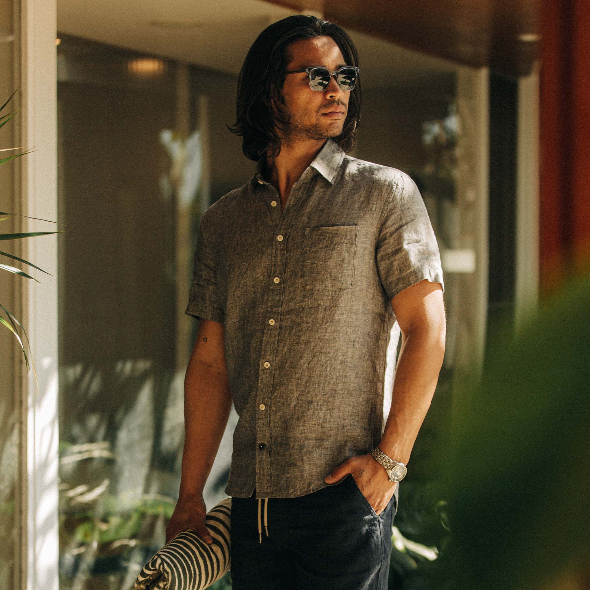 The Short Sleeve California in Navy Hemp - Image 2