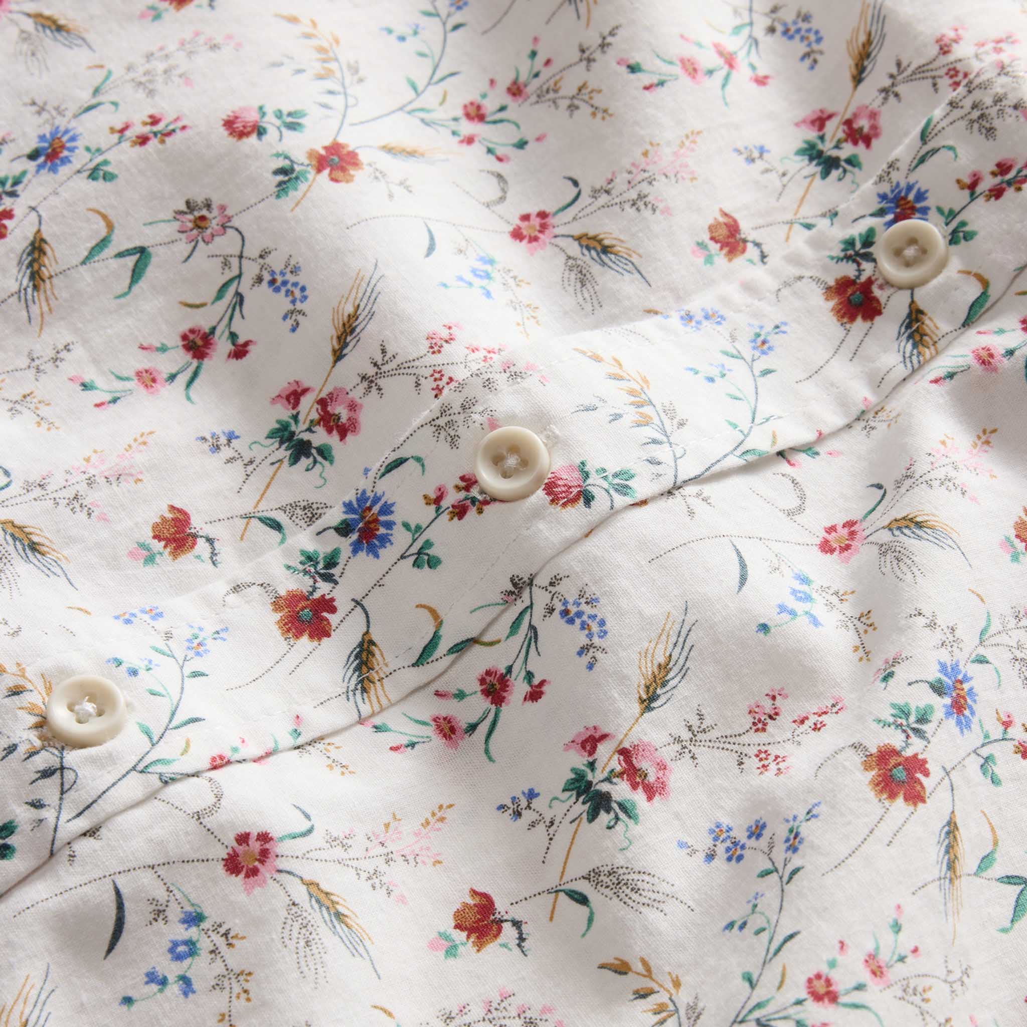 The Short Sleeve California in Vintage Botanical - Image 6