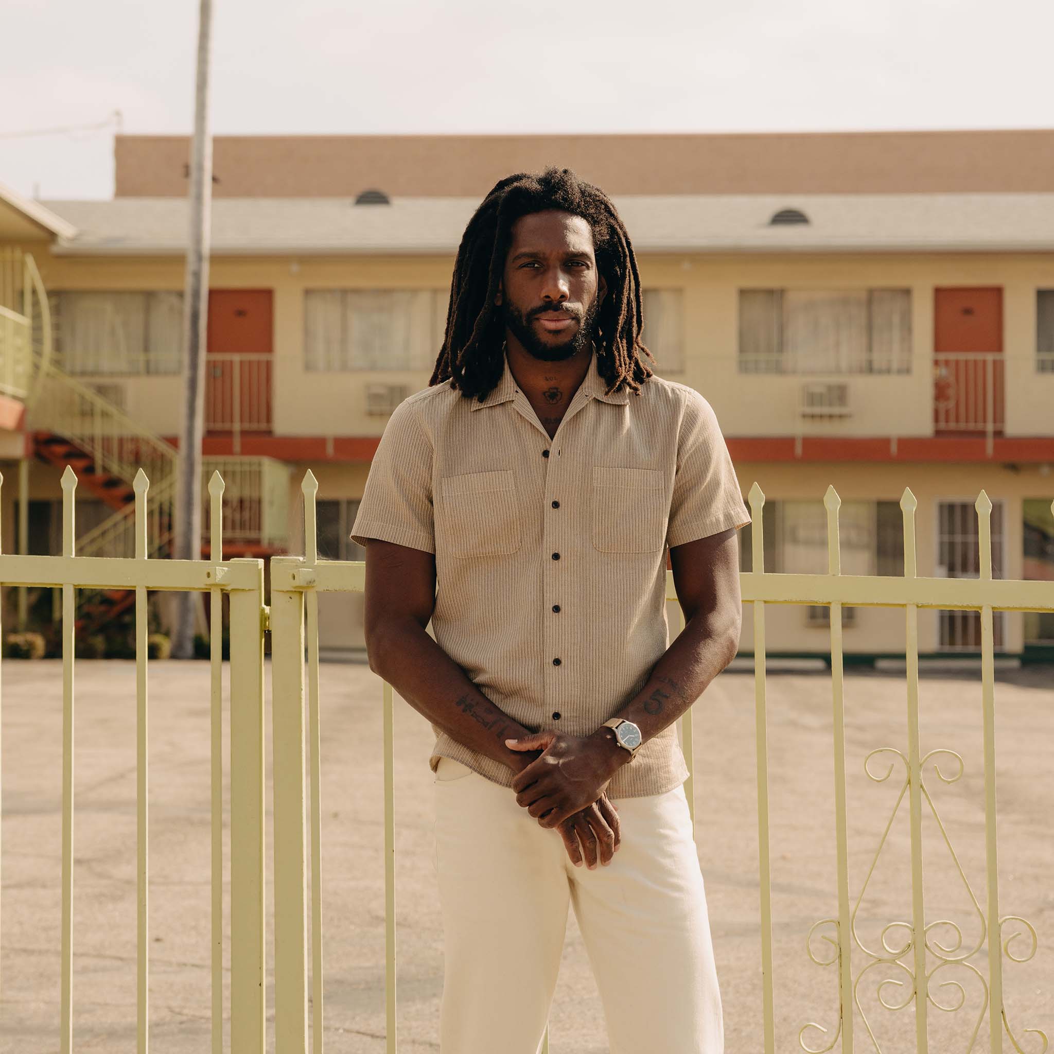 The Conrad Shirt in Black Coffee Stripe - Image 2