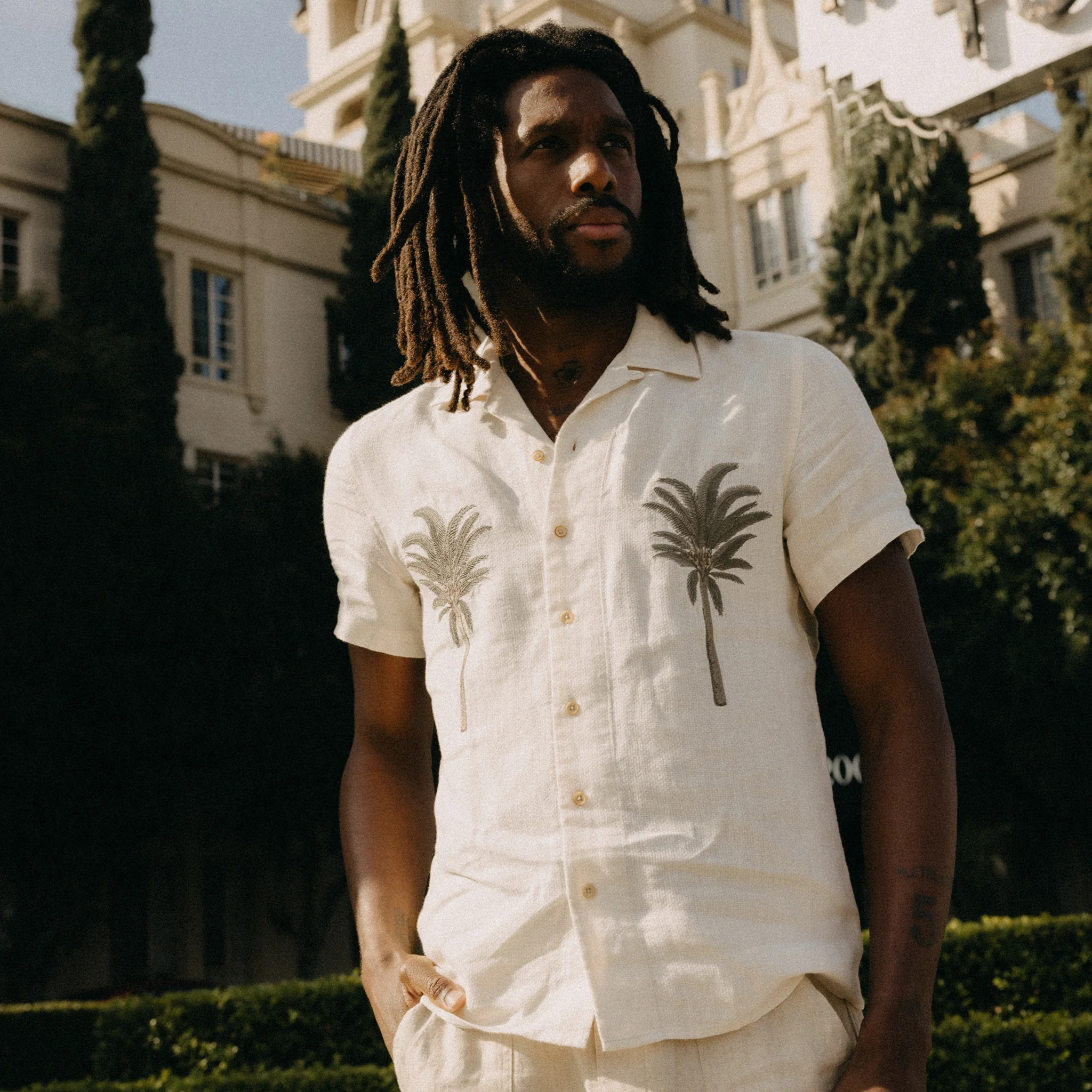 The Short Sleeve Davis Shirt in Natural Palm Embroidery - Image 2