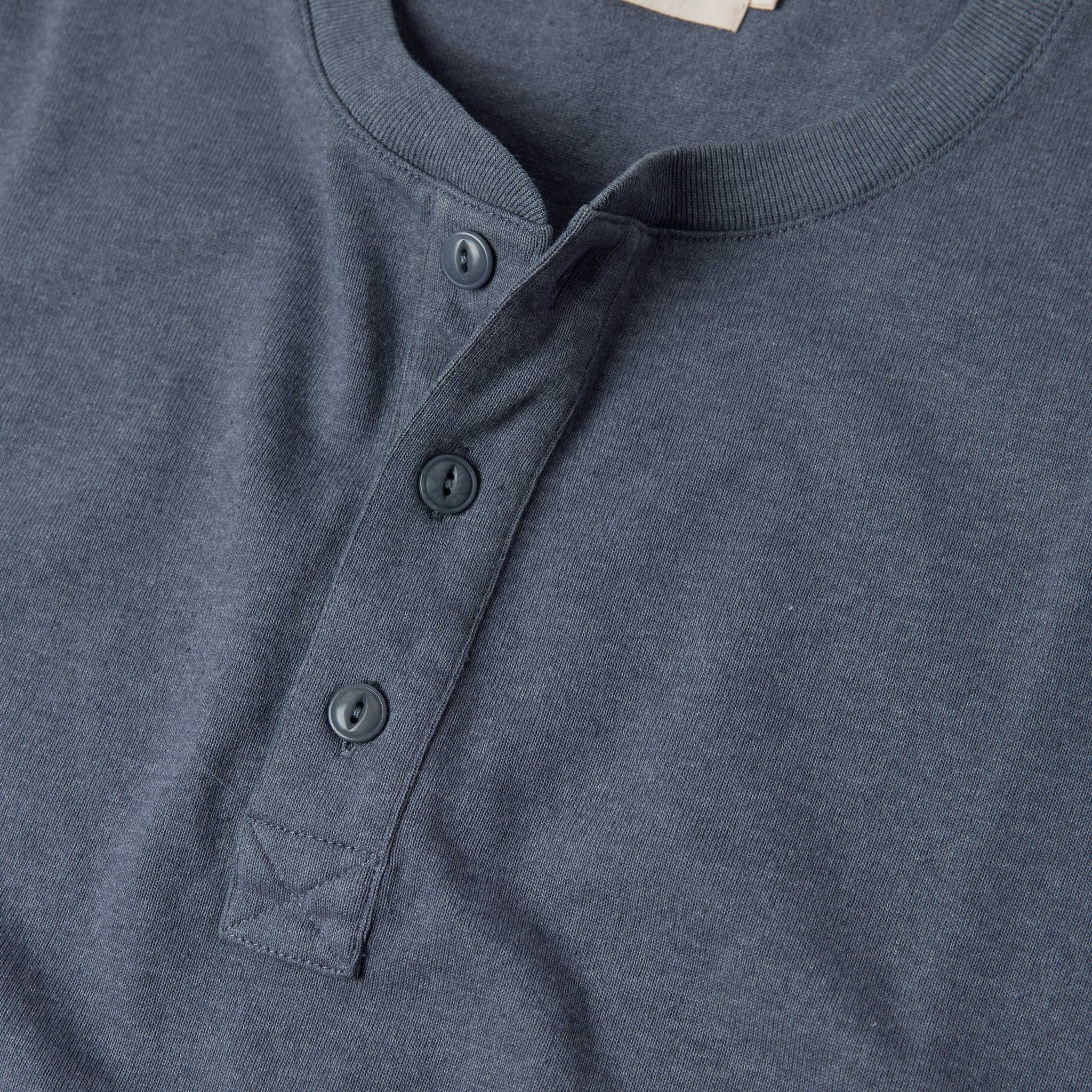 The Short Sleeve Heavy Bag Henley in Atlantic Blue - Image 5