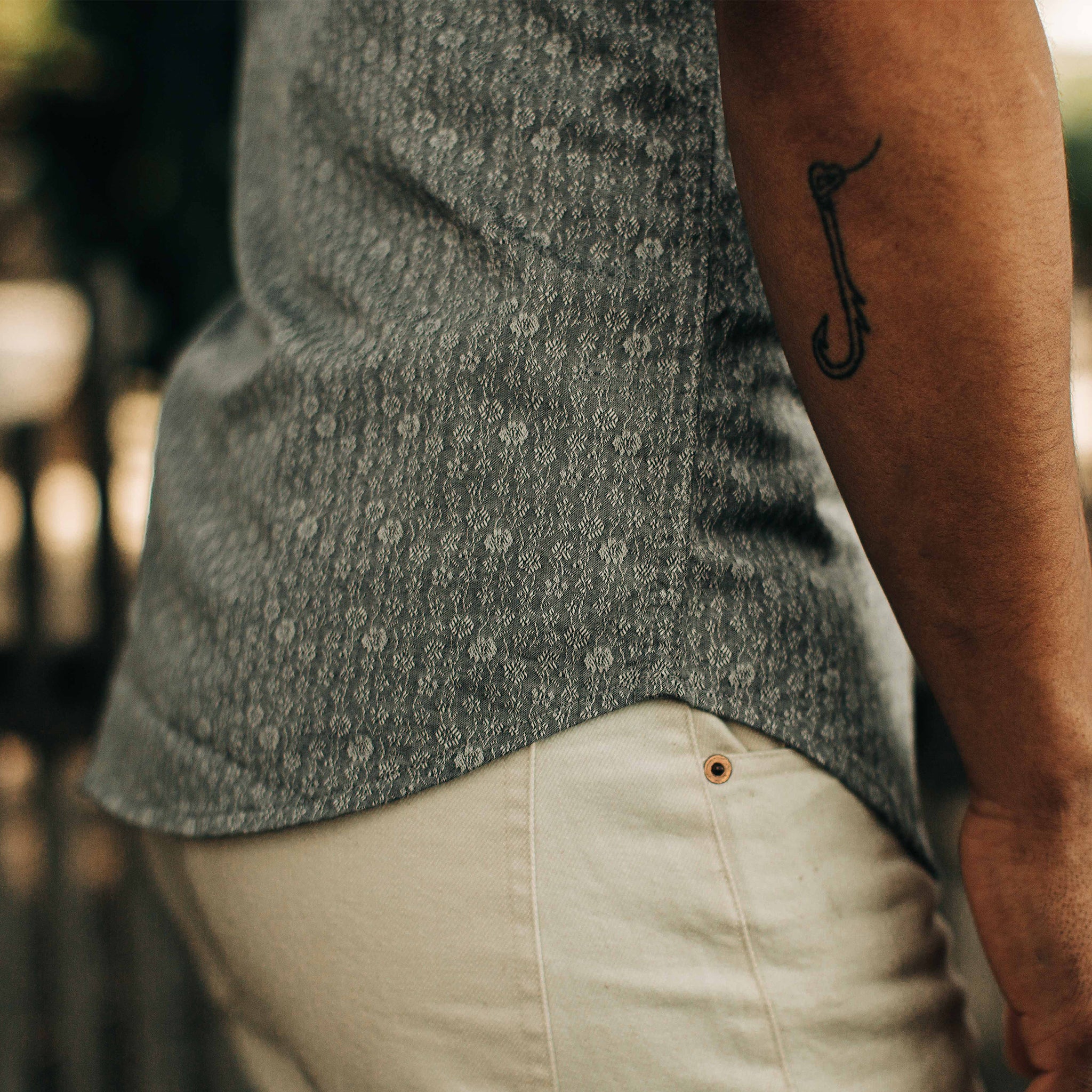 The Short Sleeve Jack in Ash Floral - Image 3