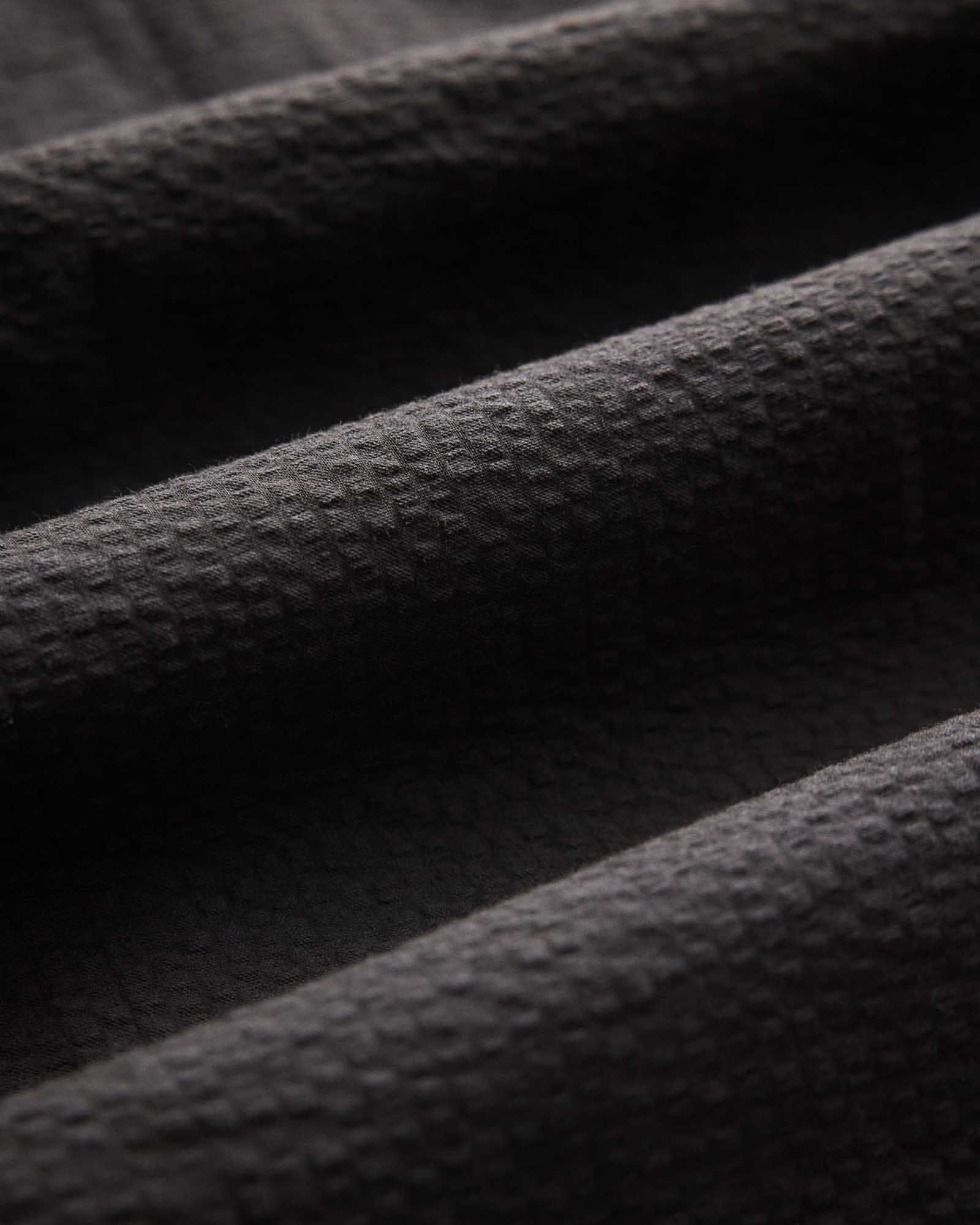 The Short Sleeve Jack in Faded Black Seersucker - Image 6
