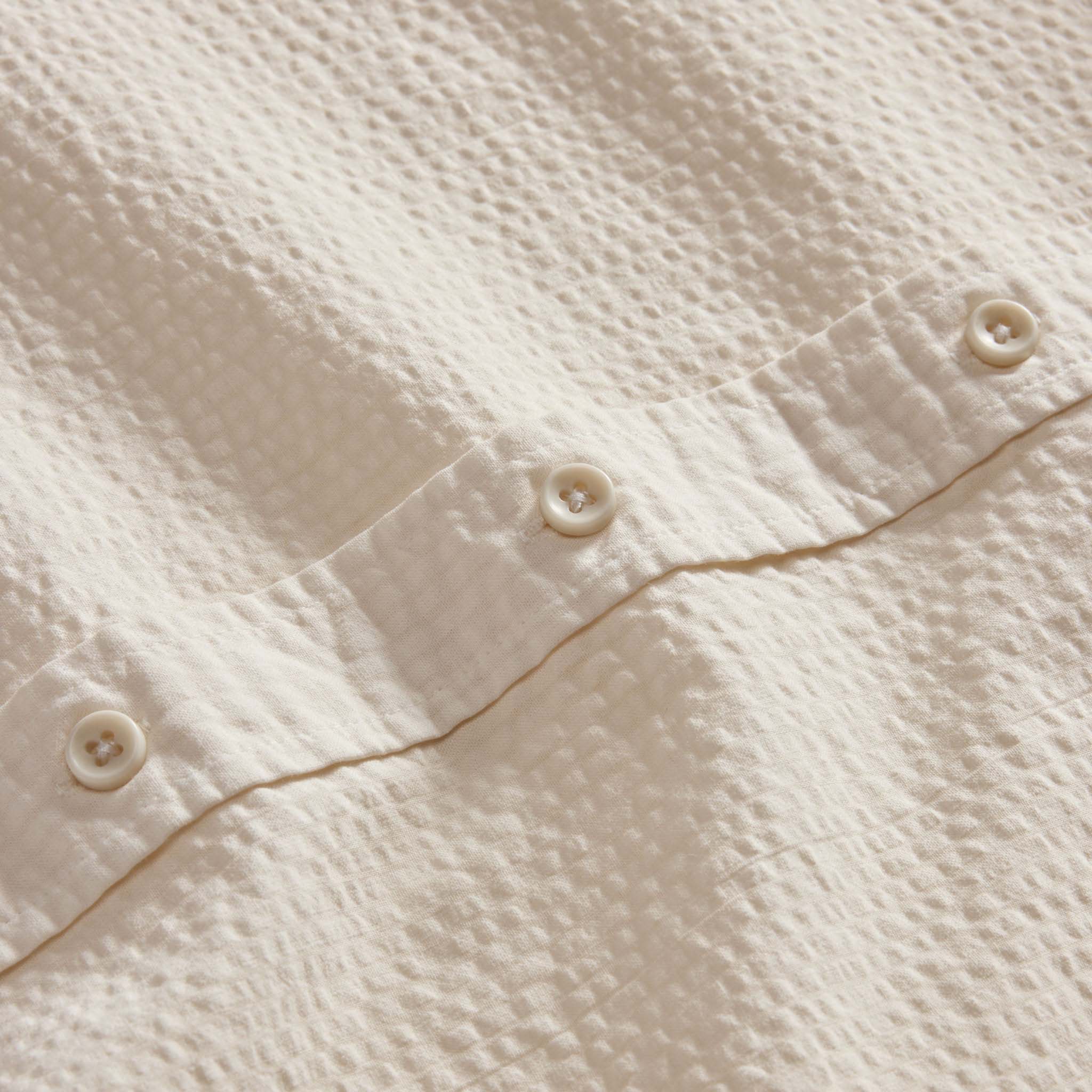 The Short Sleeve Jack in Natural Seersucker - Image 8