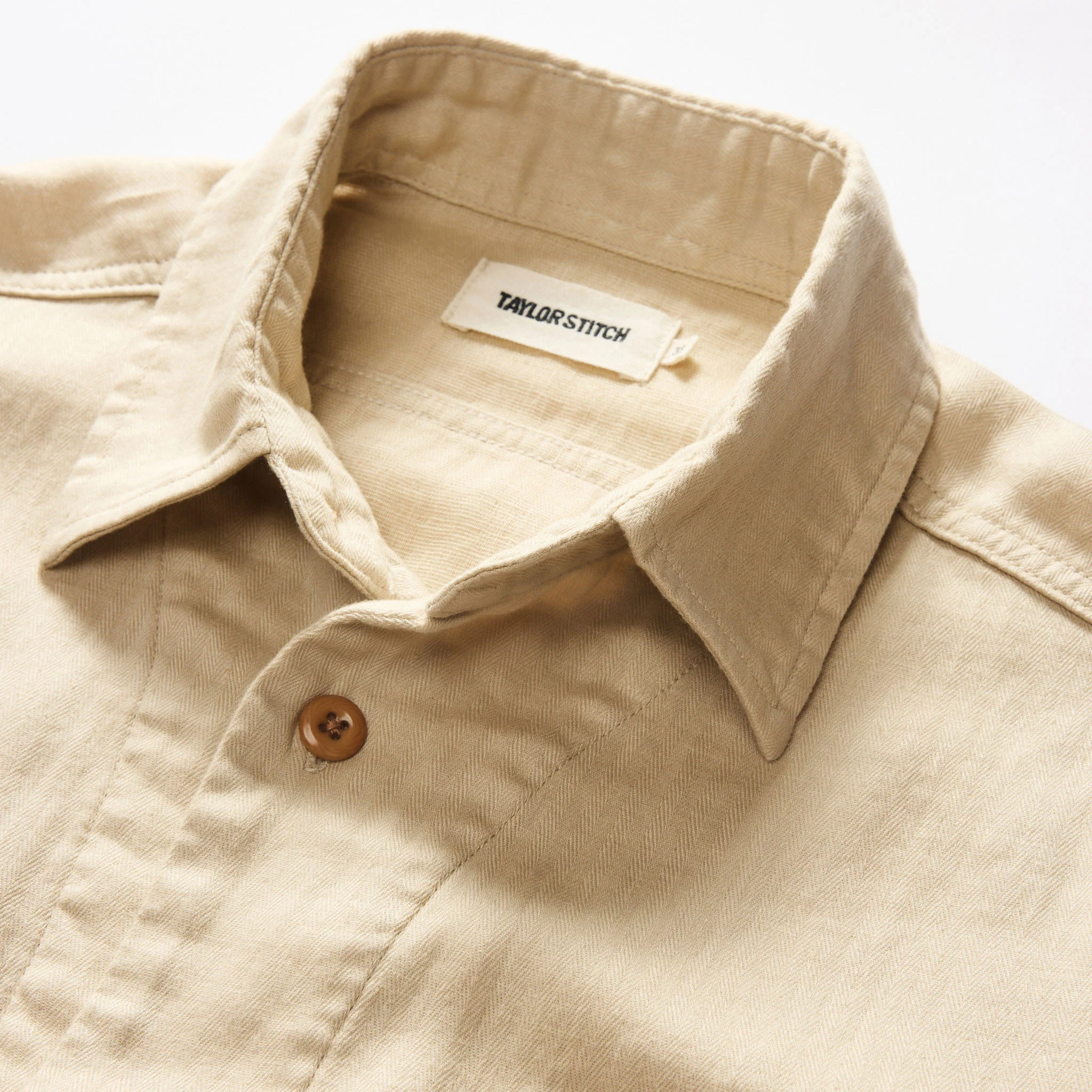 The Short Sleeve Officer Shirt in Dune Double Cloth - Image 5