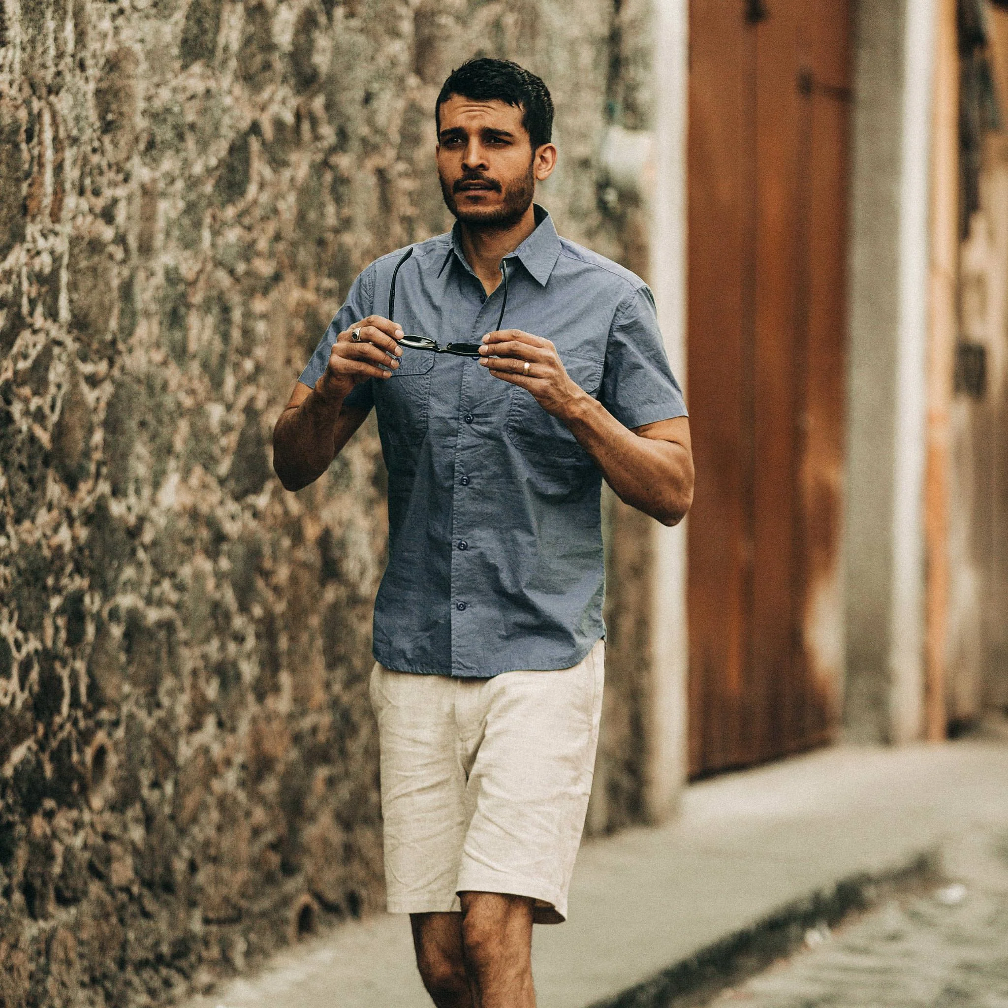 The Short Sleeve Officer Shirt in Slate - Image 5