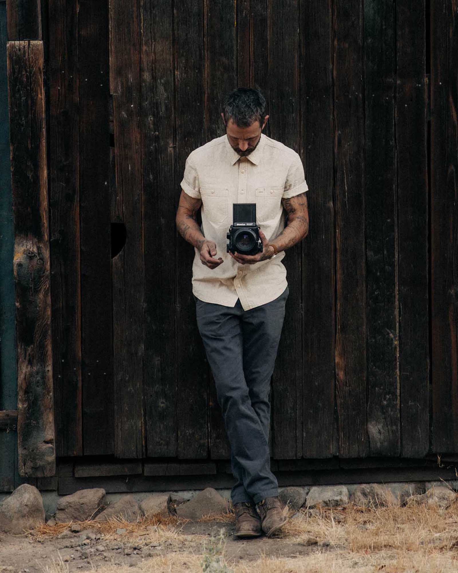The Short Sleeve Utility Shirt in Natural Selvedge Chambray - Image 4