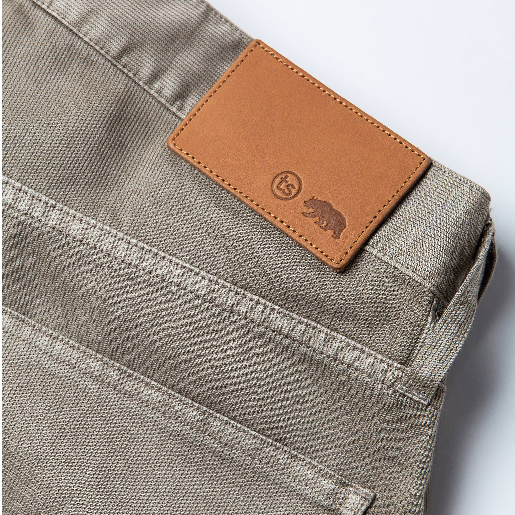 The Slim All Day Pant in Aluminum Bedford Cord - Image 9