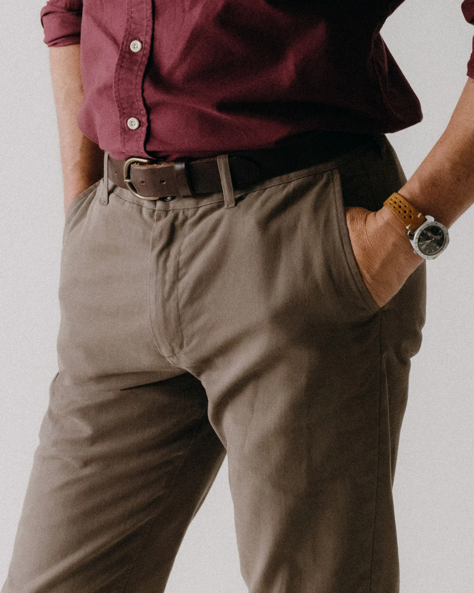 The Slim Foundation Pant in Organic Espresso - Image 3