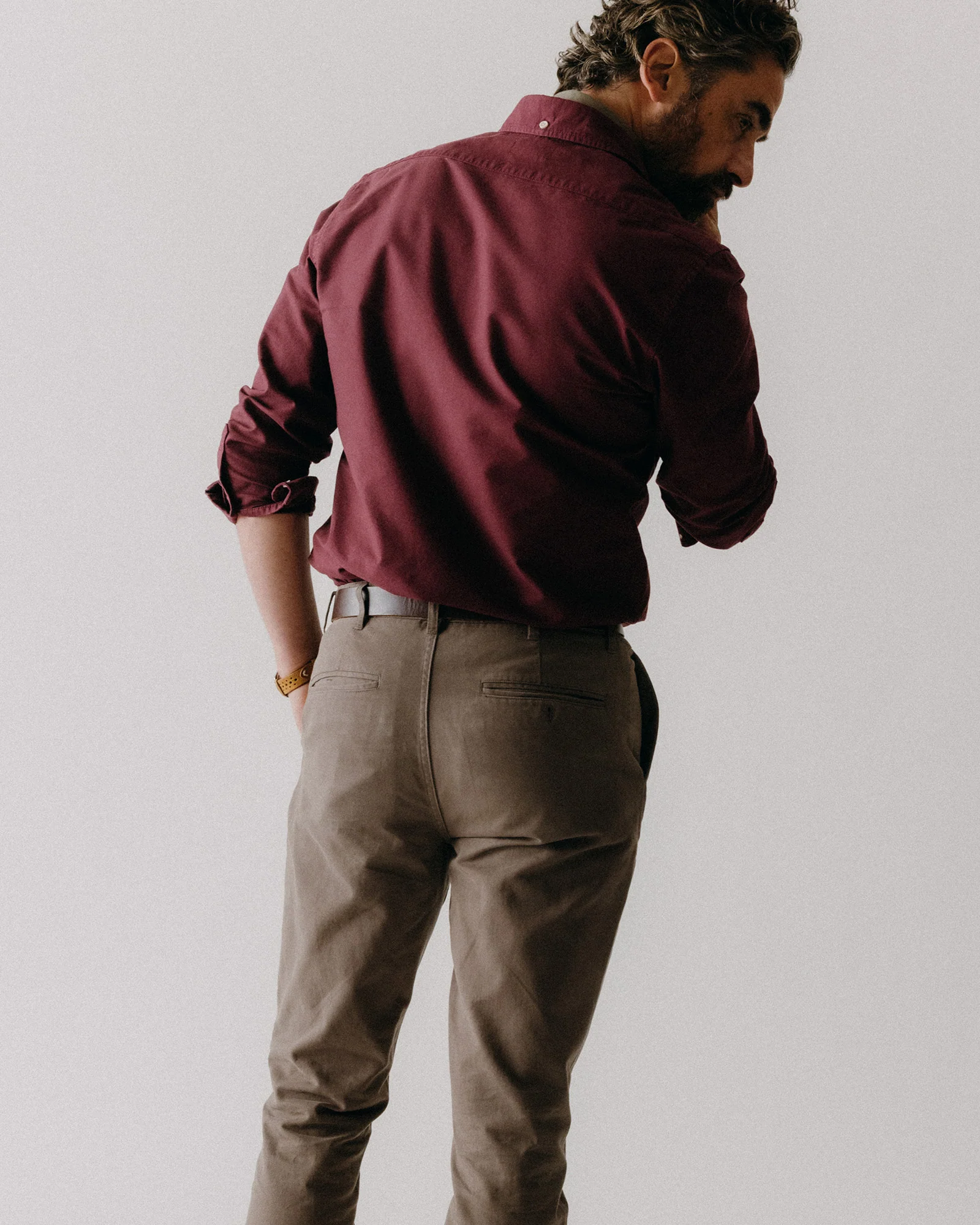 The Slim Foundation Pant in Organic Espresso - Image 4