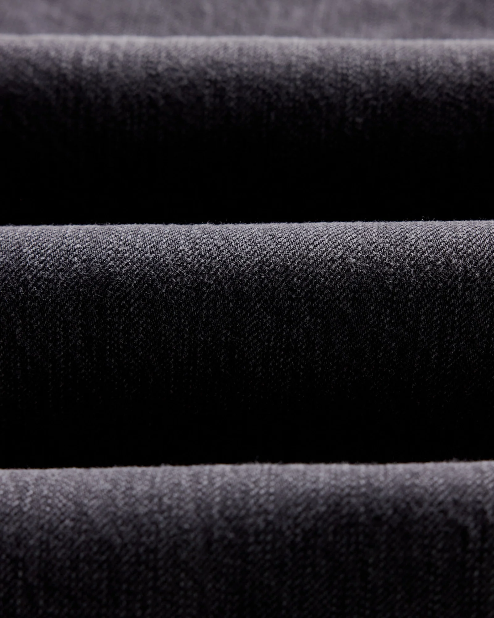 The Slim Jean in Washed Black Organic Slub Selvedge - Image 8