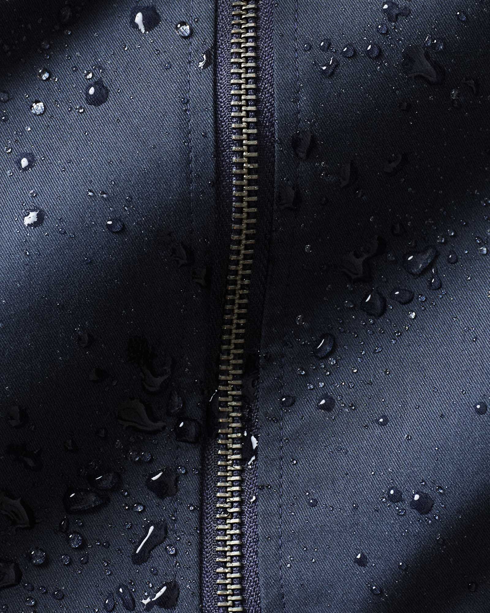 The Squall Anorak in Navy Twill - Image 8