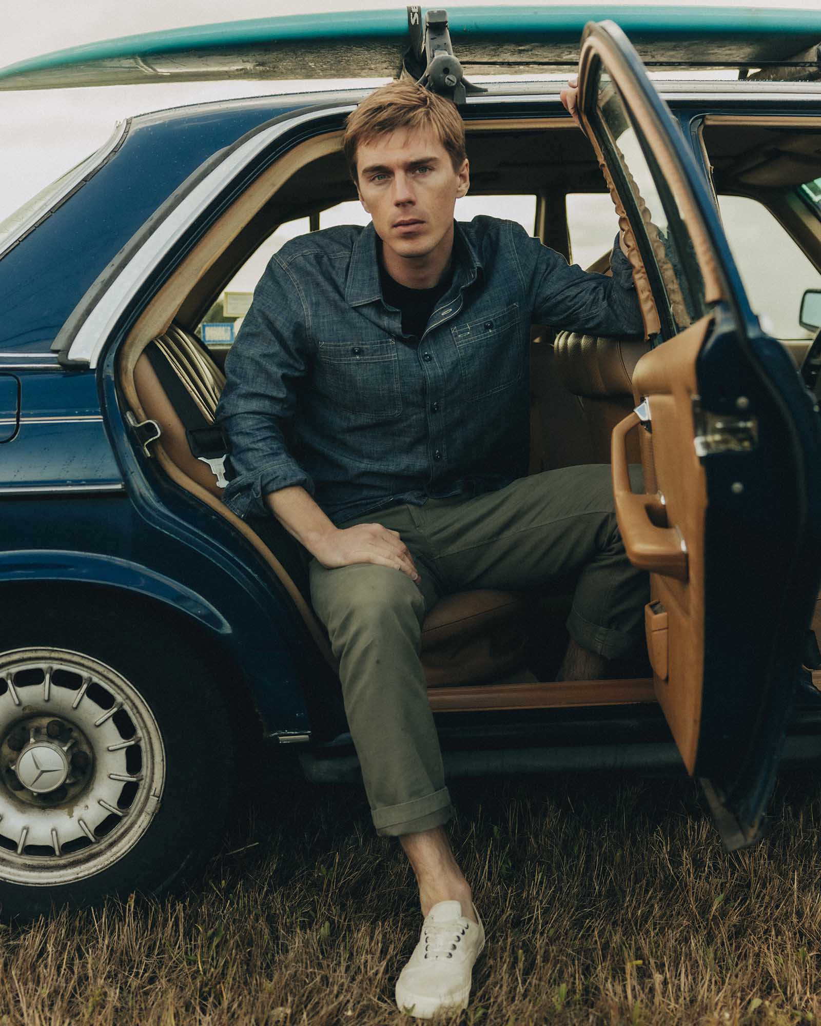 The Straight Foundation Pant in Organic Smoked Olive - Image 4