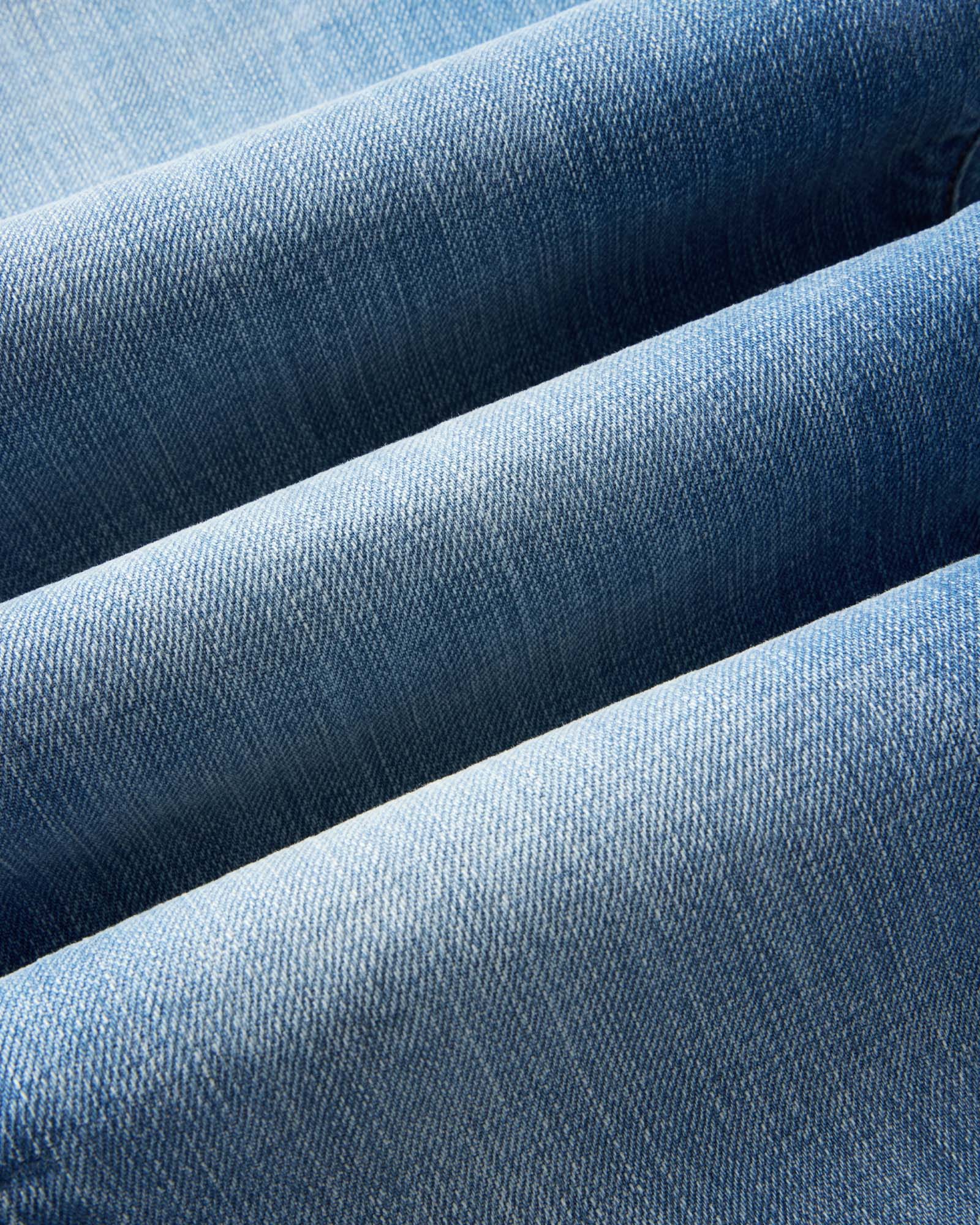 The Straight Jean in Light Wash Organic Selvedge - Image 9