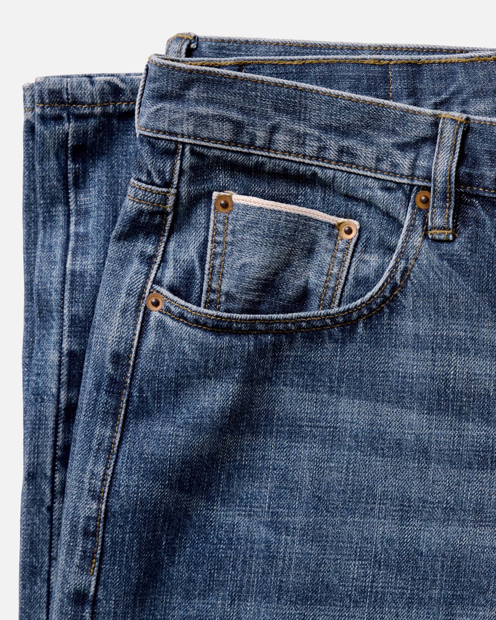 The Straight Jean in Mid Wash Organic Selvedge - Image 6