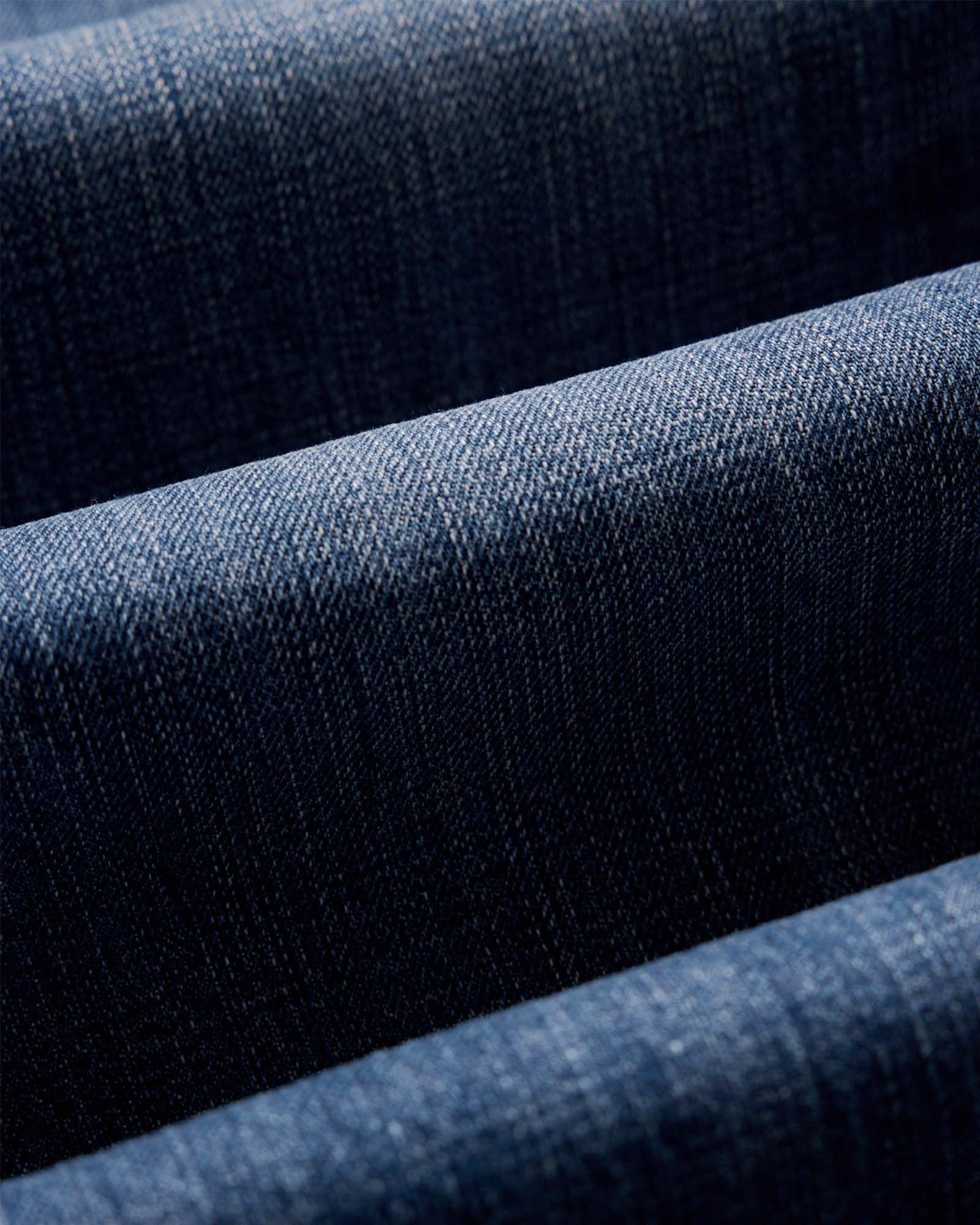 The Straight Jean in Mid Wash Organic Selvedge - Image 9