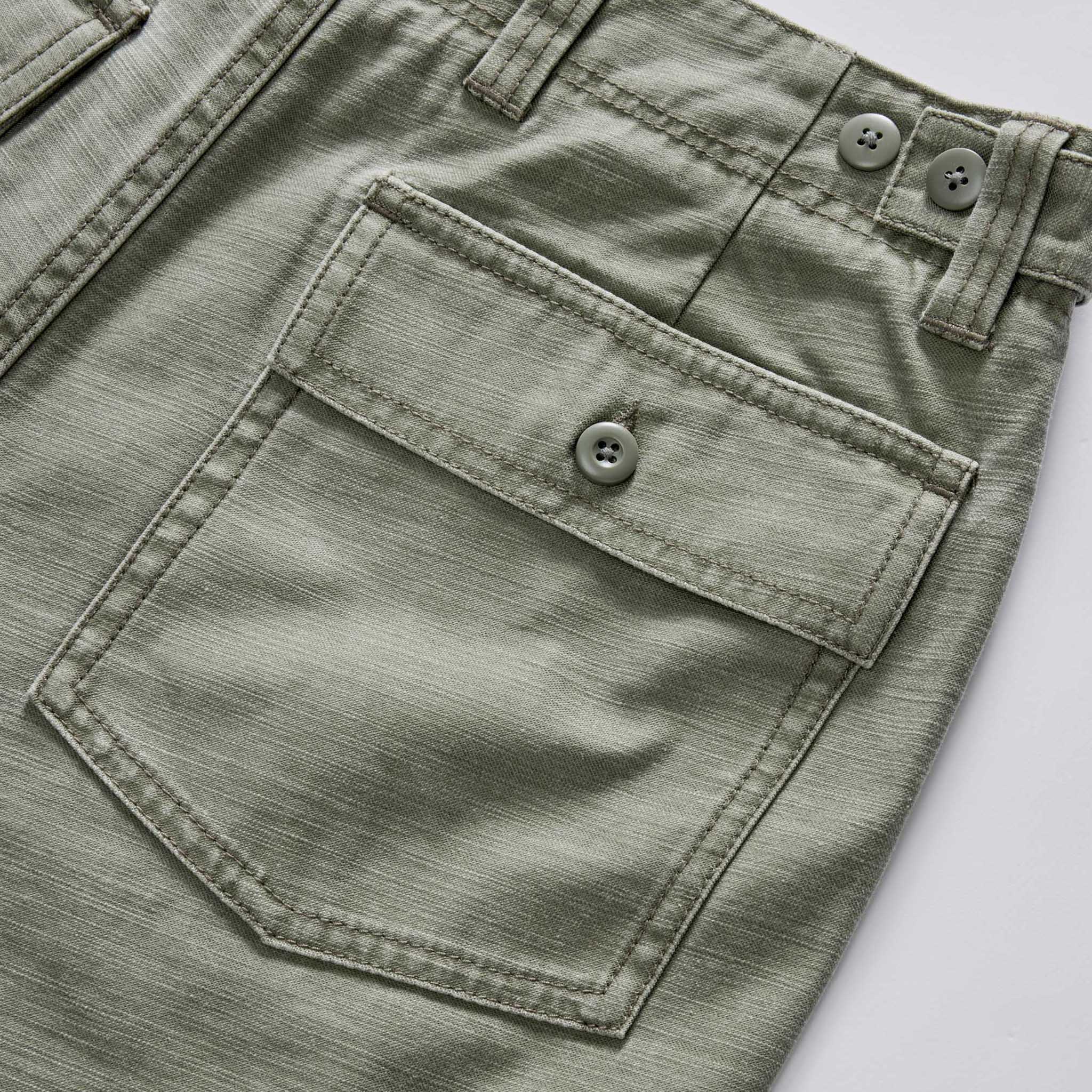 The Surplus Short in Field Olive Reverse Sateen - Image 5
