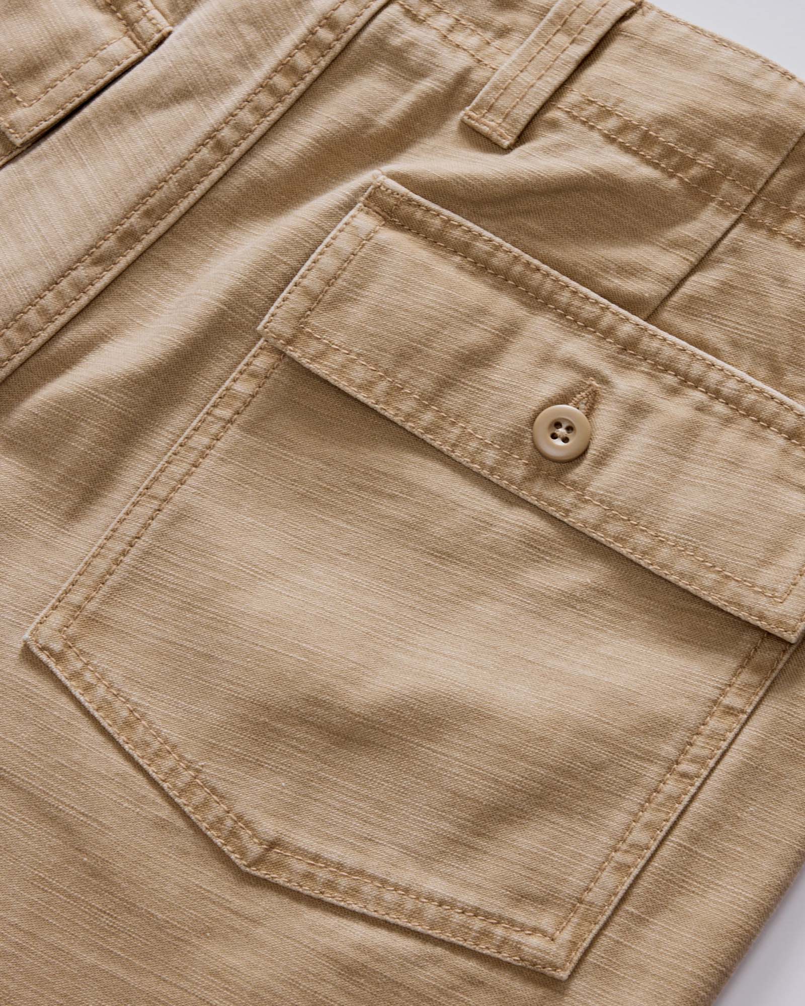 The Surplus Short in Khaki Reverse Sateen - Image 5