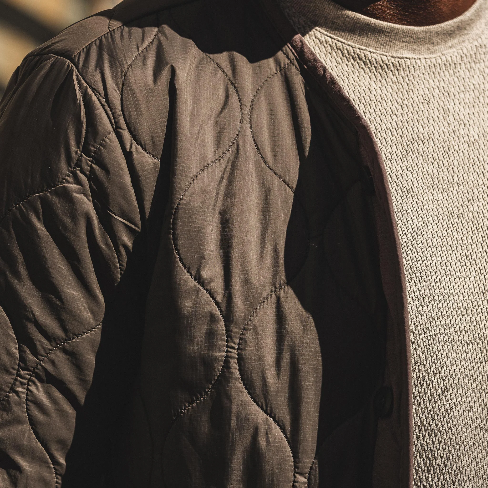 The Taylor Stitch x Alpha Industries ALS/92 in Raven - Image 4