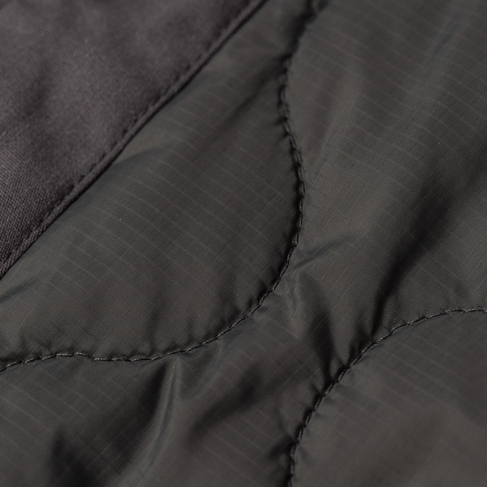 The Taylor Stitch x Alpha Industries ALS/92 in Raven - Image 9