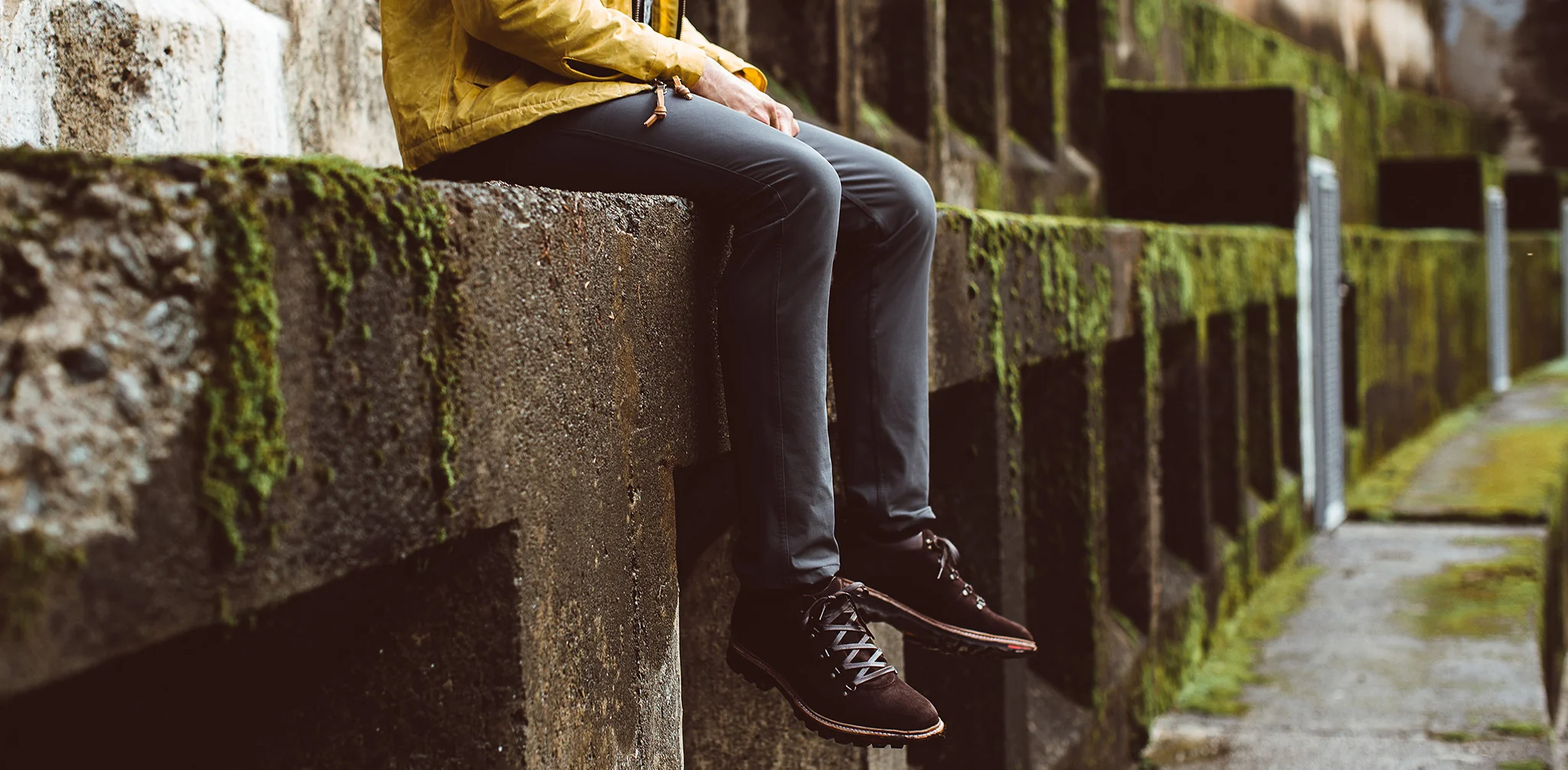 The Alpine Pant in Charcoal - Image 9