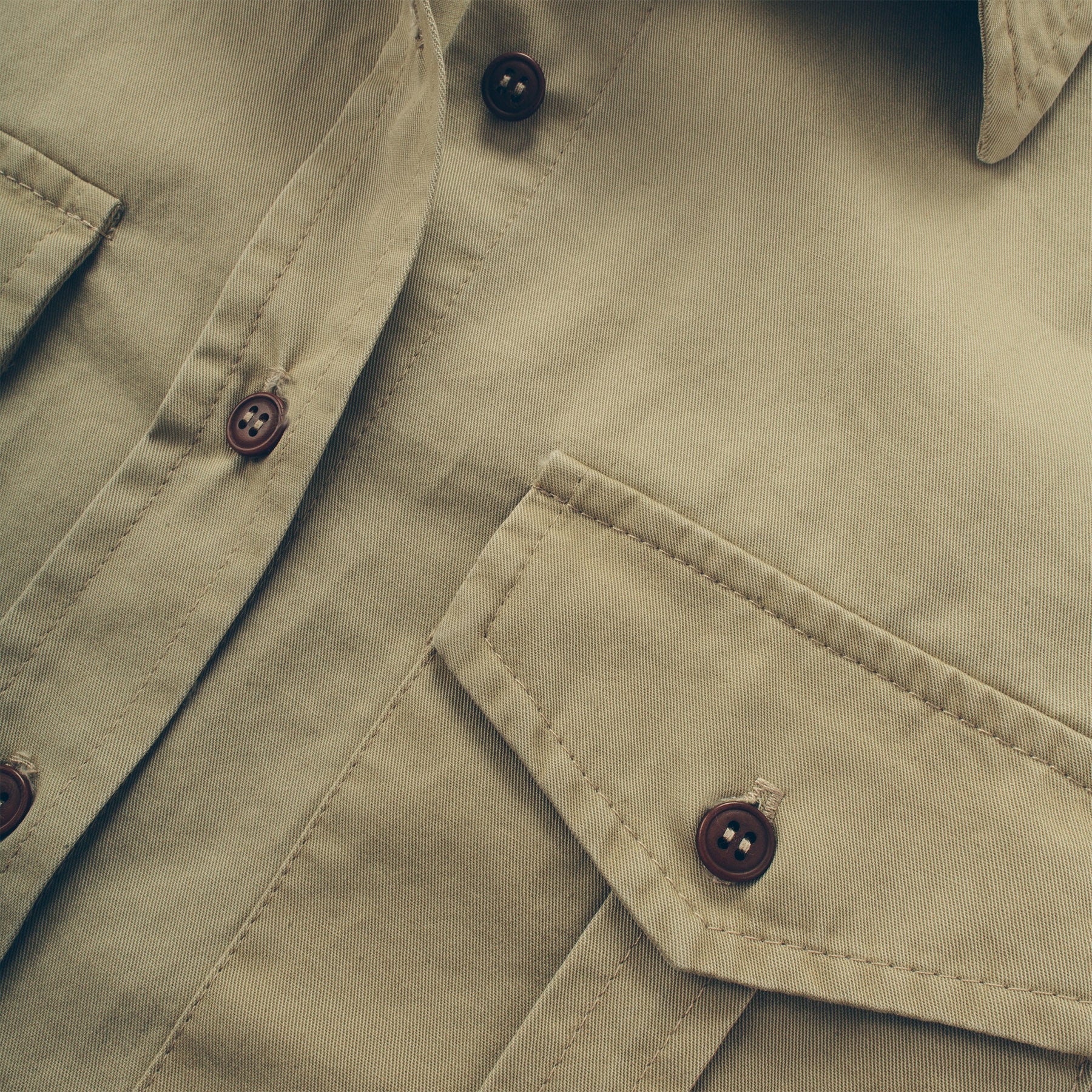 The Andie Shirt in Tan Twill - Image 3
