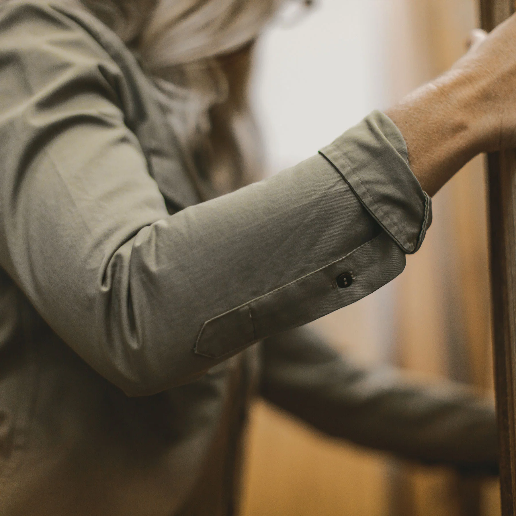 The Andie Shirt in Tan Twill - Image 5