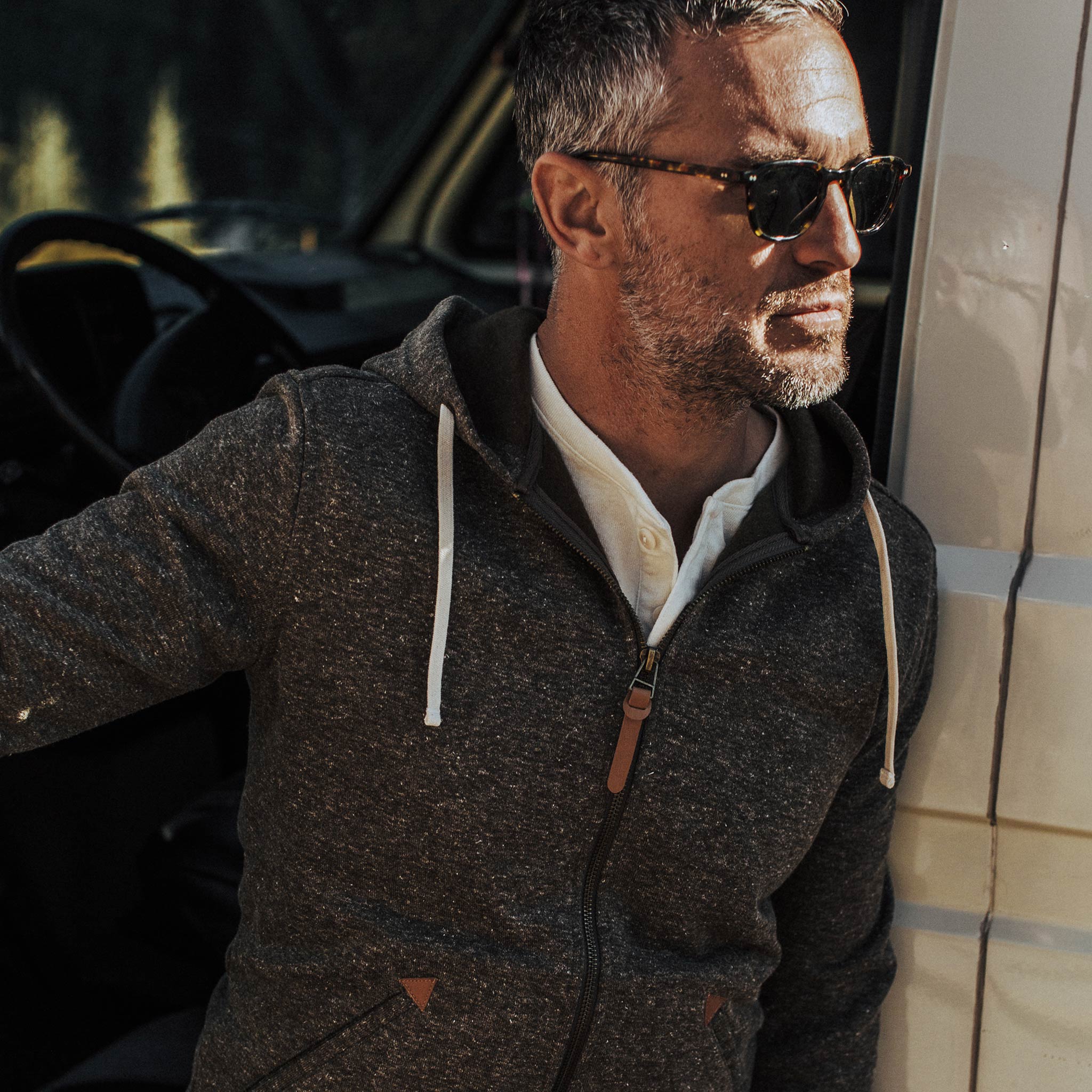 The Après Hoodie in Olive Hemp Donegal - Image 2
