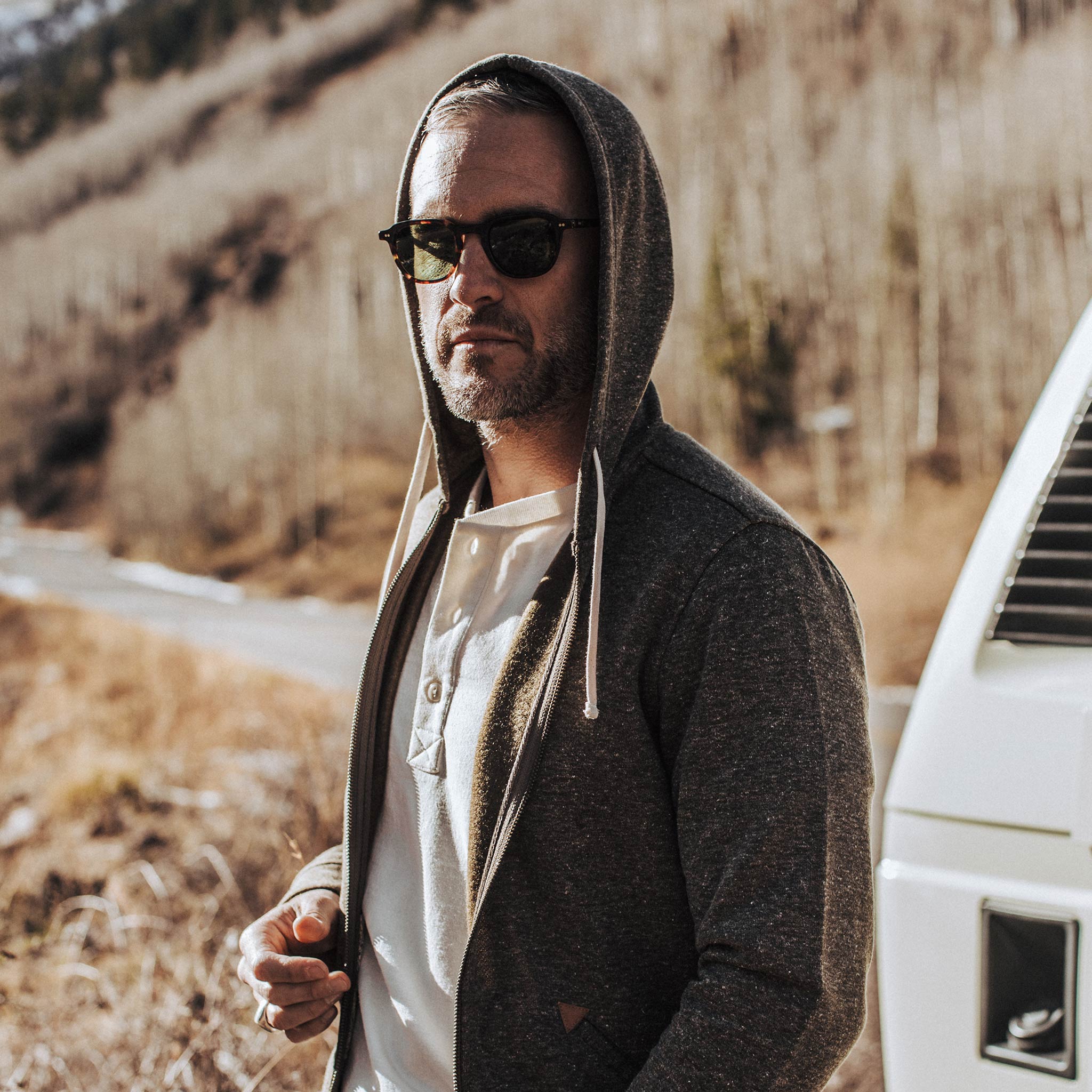 The Après Hoodie in Olive Hemp Donegal - Image 5