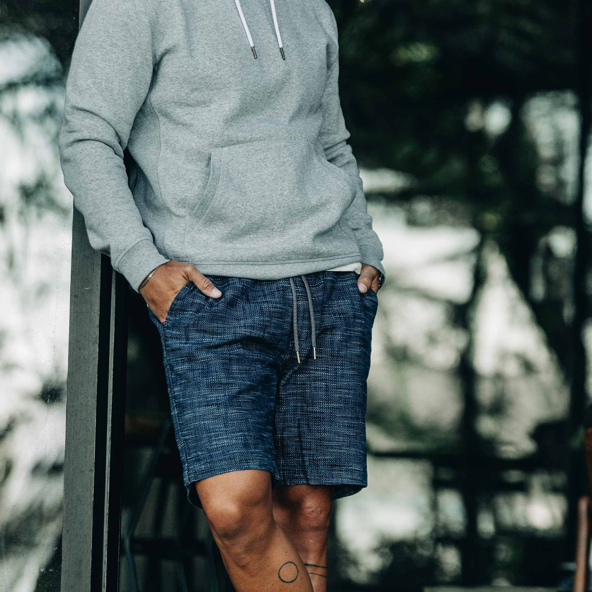 The Après Short in Indigo Slub - Image 5