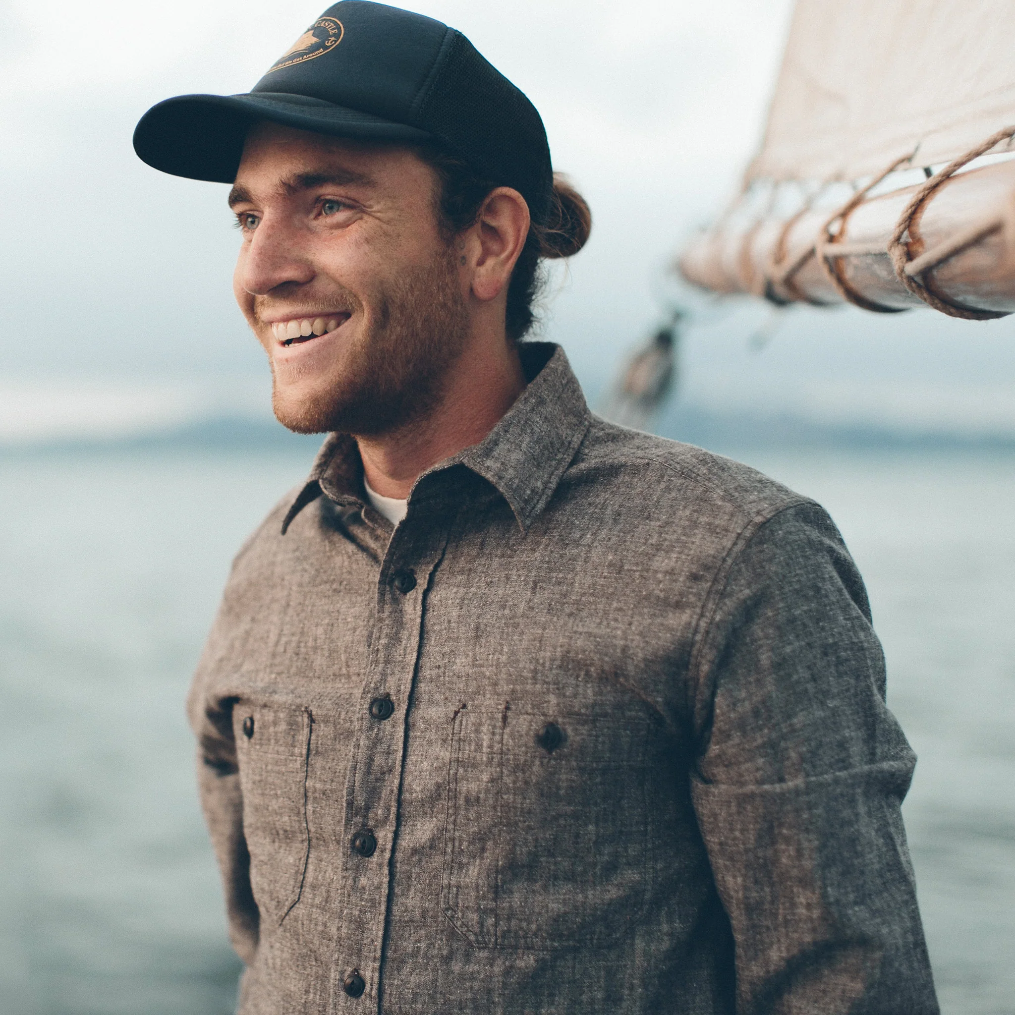 The California in Brown Hemp Chambray - Image 2