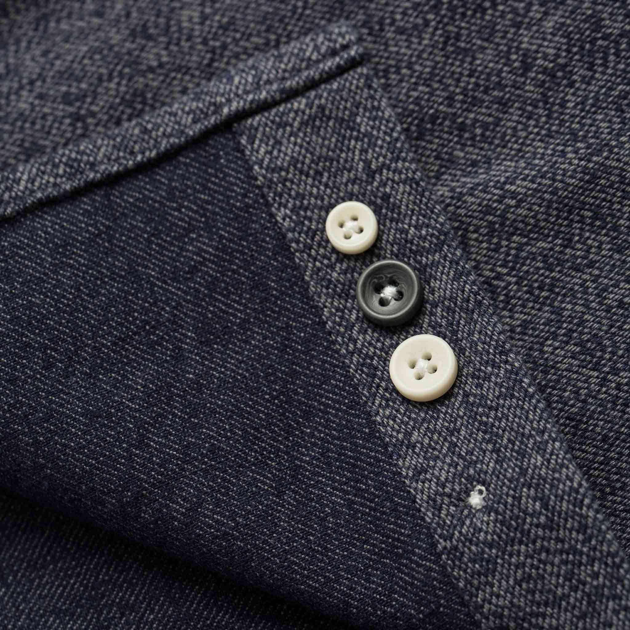 The California in Navy Salt and Pepper - Image 8