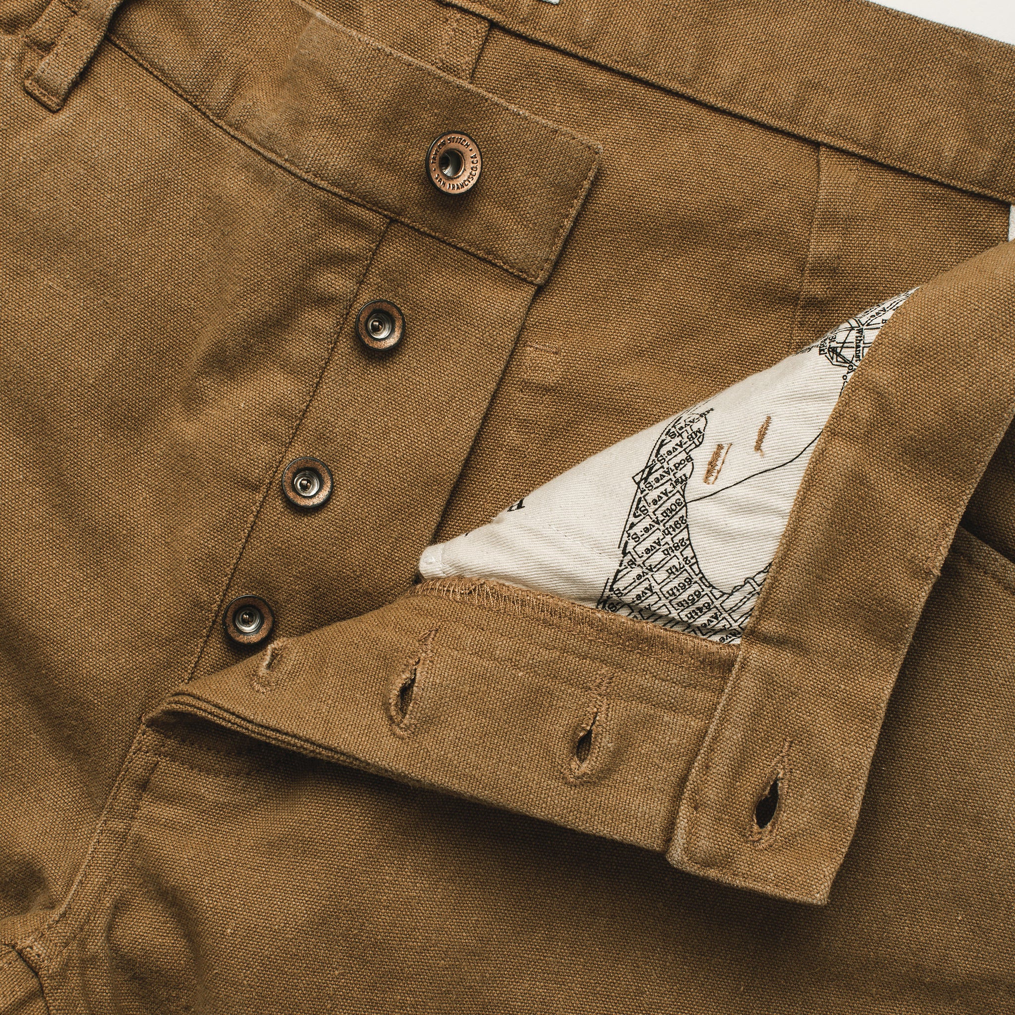 The Camp Pant in British Khaki Boss Duck - Image 9