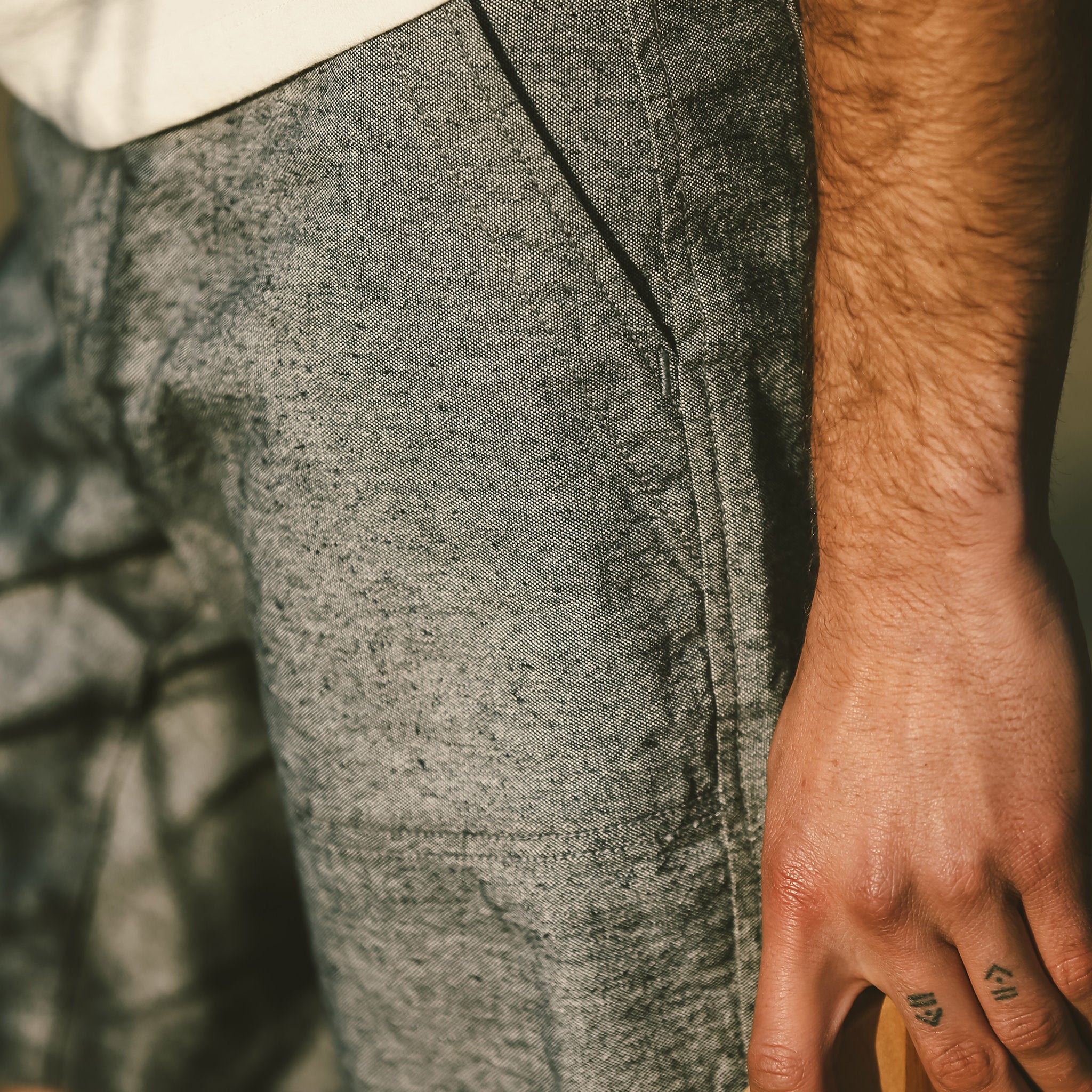 The Camp Short in Slub Chambray - Image 4