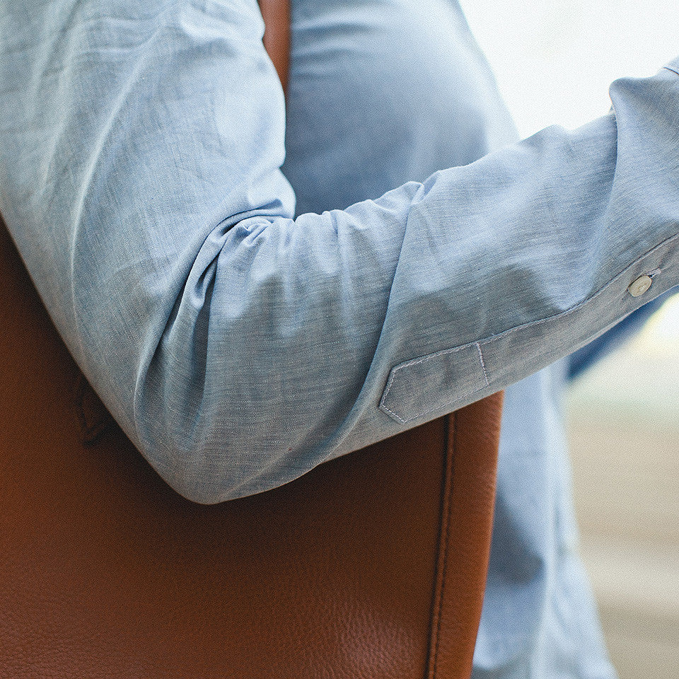 The Caroline in Light Blue Chambray - Image 7
